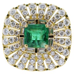 1.04 Carat Emerald and Diamond Ring in 18 Karat Gold