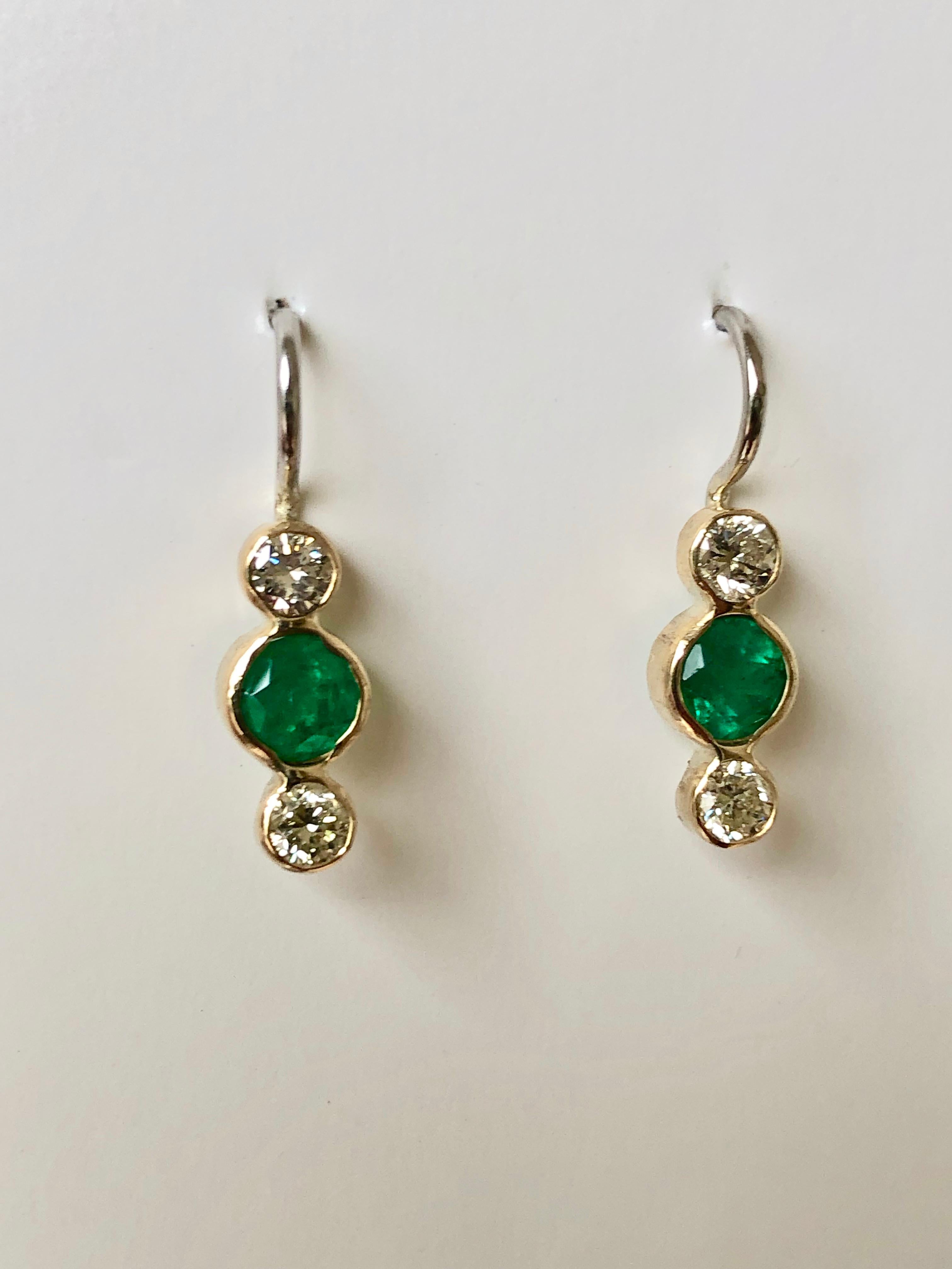 Women's Emerald Diamond Gold 18 Karat & Platinum Dangle Earrings