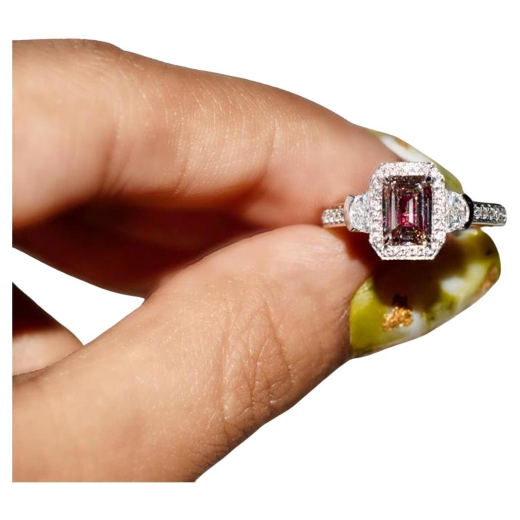 1.04 Carat Fancy Brownish Pink VS2 Clarity Diamond