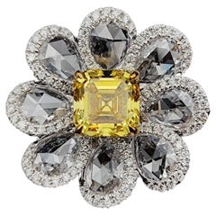 1.04 Carat Fancy Vivid Diamonds Yellow Flower Cocktail Ring GIA Report, 18k Gold
