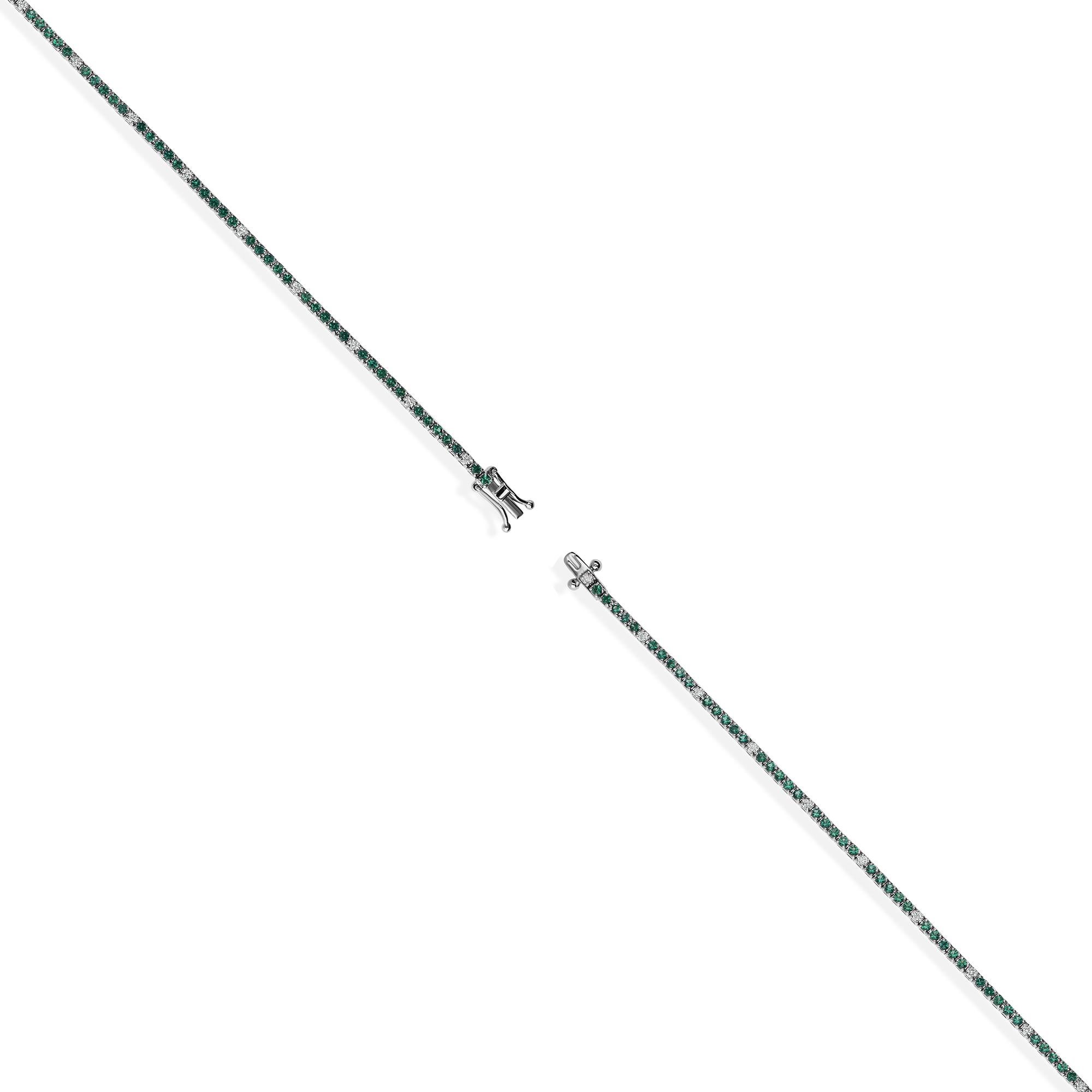 Round Cut 1.04 Carat Green Gemstone Tennis Bracelet 0.21 Ct SI/H Diamond 10k White Gold For Sale