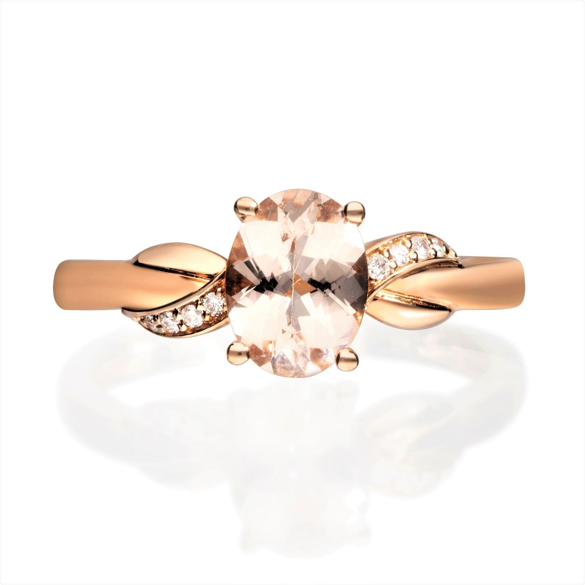 Art Deco 1.04 Carat Morganite Oval Cut Diamond Accents 10K Rose Gold Engagement Ring For Sale