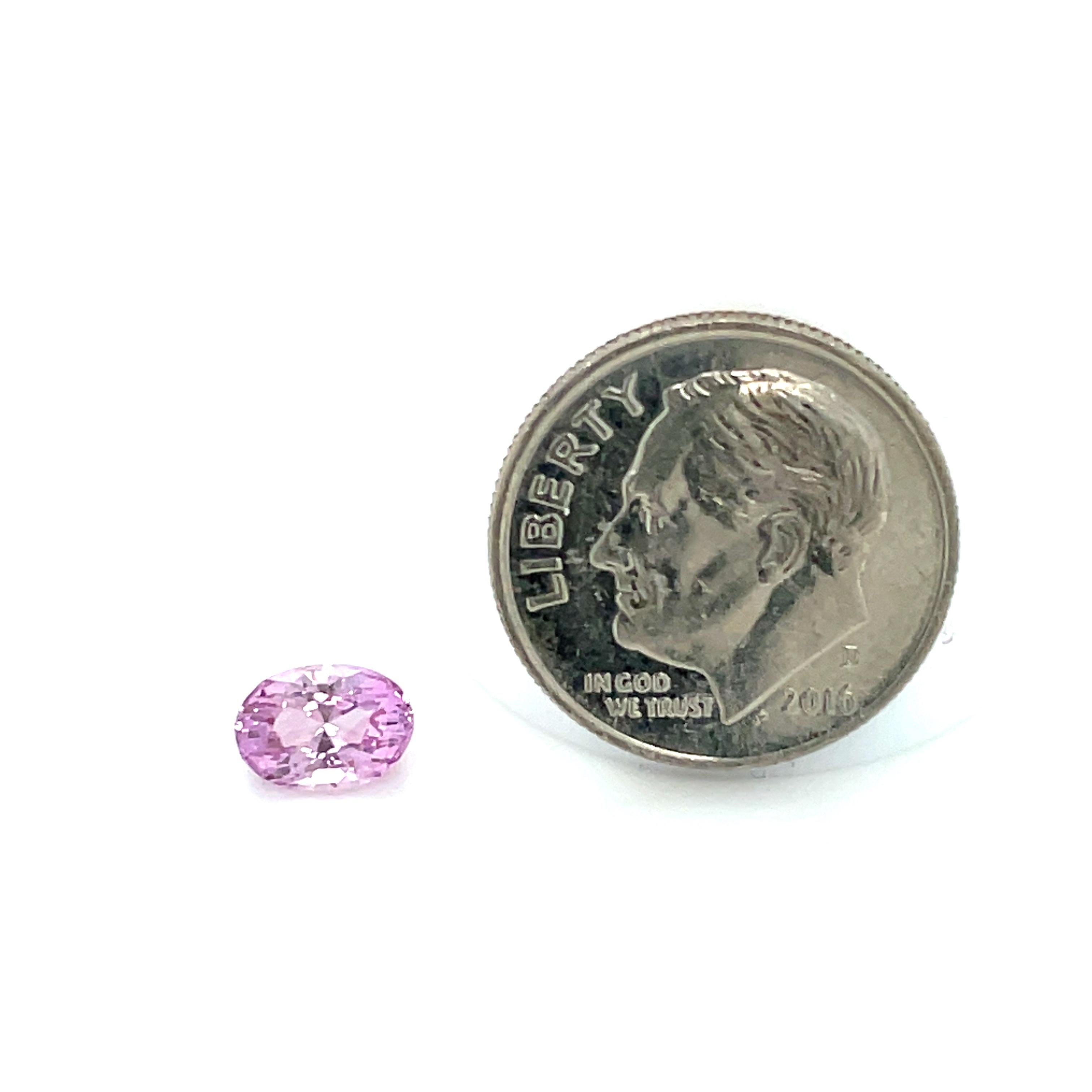 1.04 Carat Oval Pink Sapphire Loose Unset Engagement 3-Stone Ring Gemstone (bague de fiançailles non sertie de 1,04 carat) en vente 2