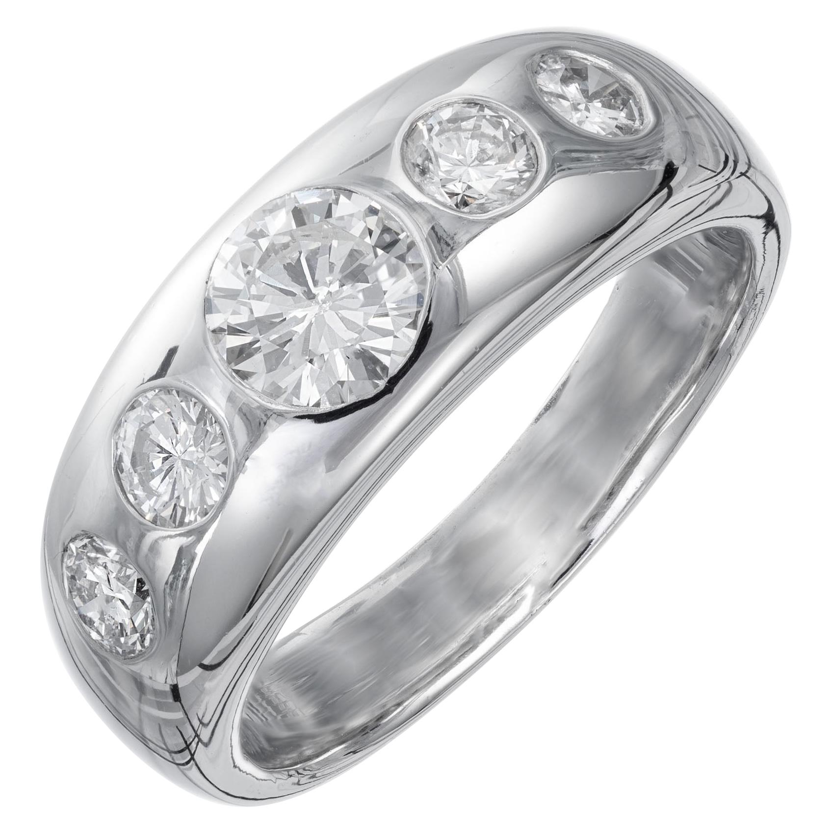 1.04 Carat Round Diamond Platinum Gypsy Style Band Ring For Sale