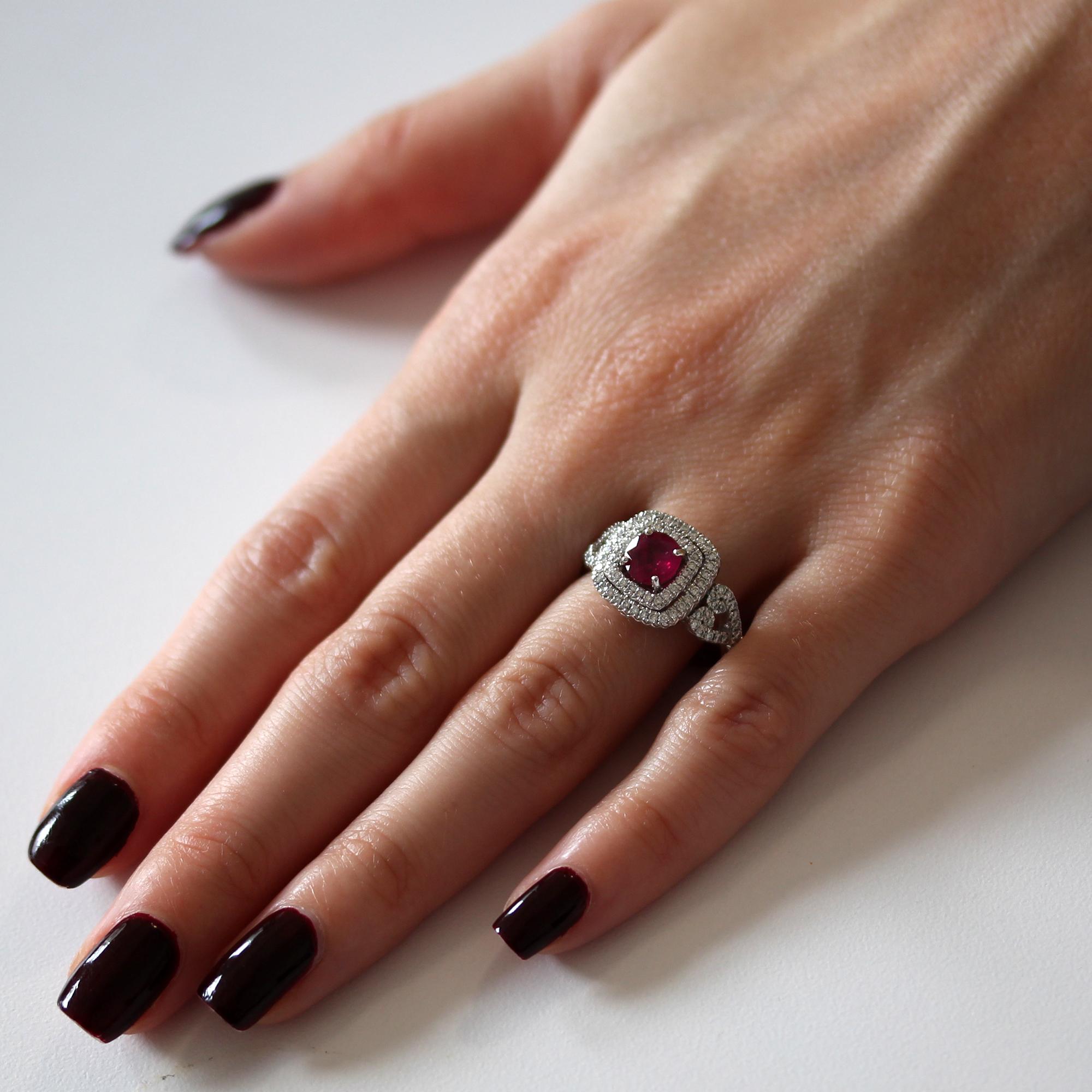 1.04 Carat Ruby and Diamond White Gold Cocktail Ring In New Condition For Sale In New York, NY