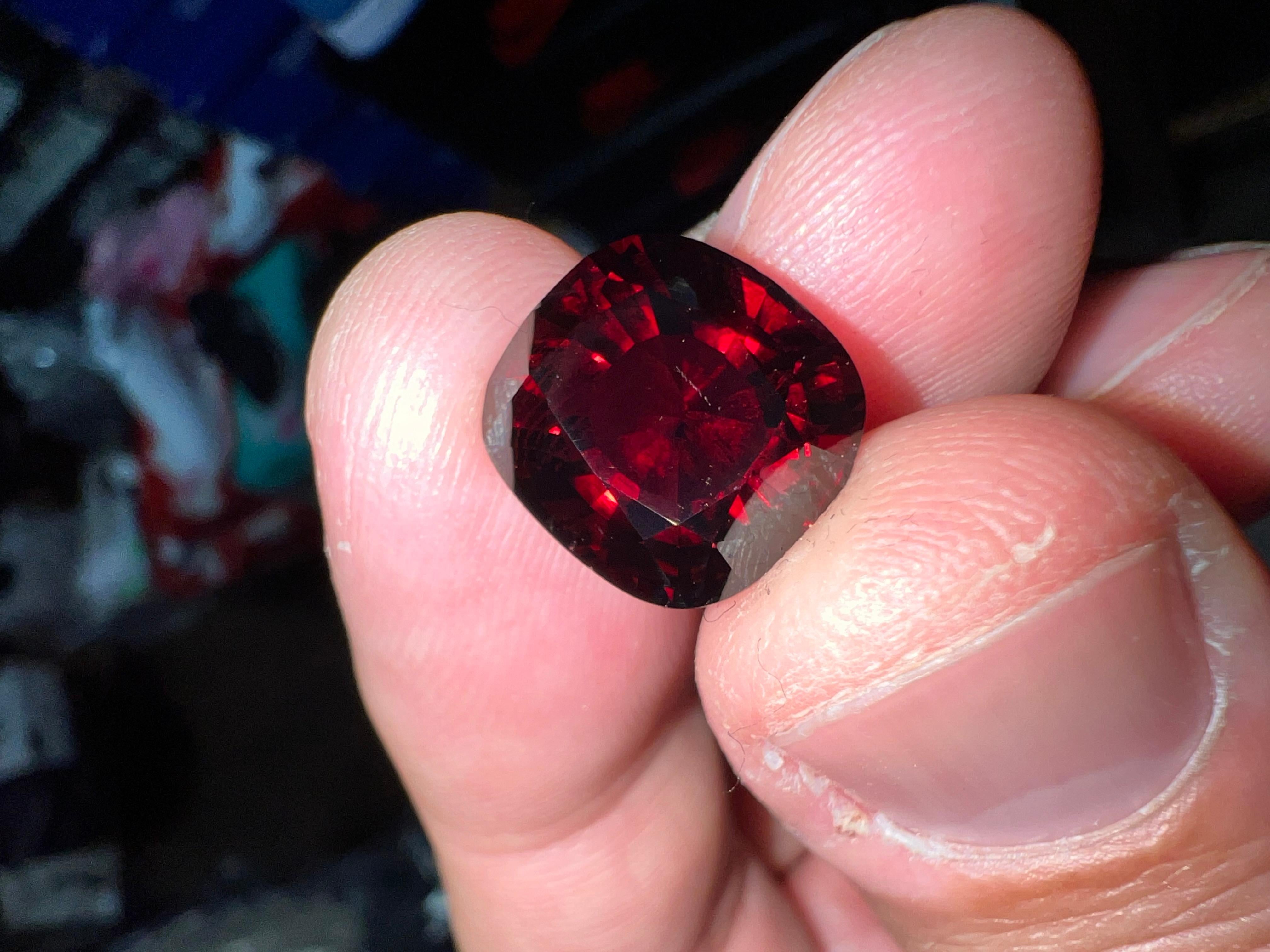 da uomo o donna 10,4 Carati Spinello Rosso Vivido in vendita