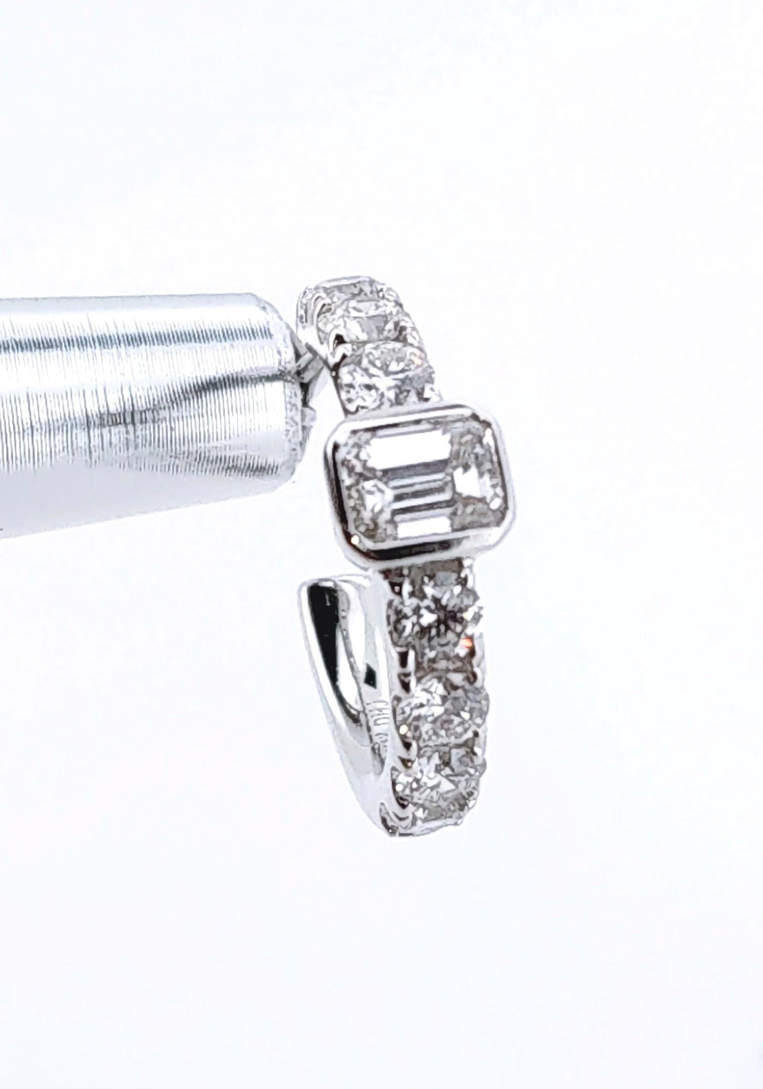 1,04 Karat natürliche Diamanten Runder Ring mit Smaragdschliff Ohrringe aus 18k Weißgold im Angebot 8