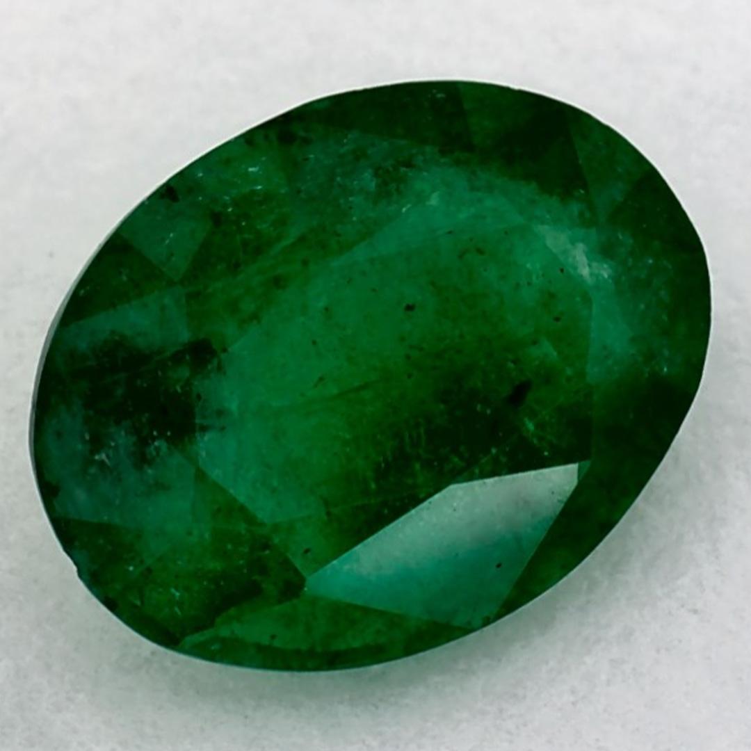 1.04 Karat Smaragd Oval Loser Edelstein (Ovalschliff) im Angebot