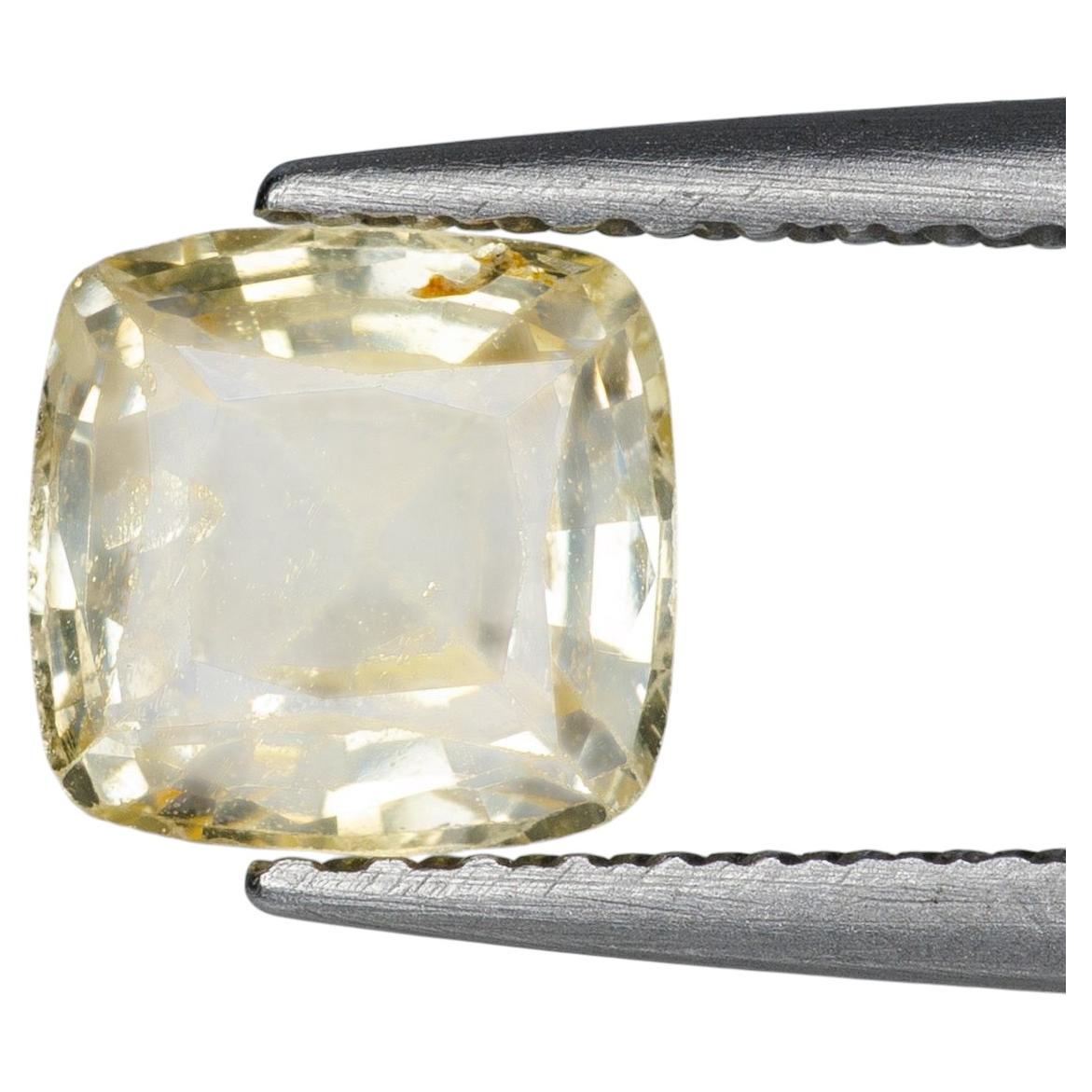 1,04 ct, saphir jaune facetté