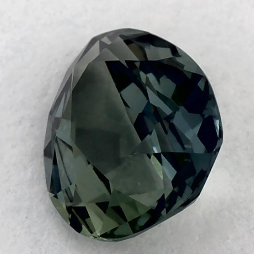 1.04 Ct Green Sapphire Pear Loose Gemstone (pierre précieuse en vrac) Pour femmes en vente