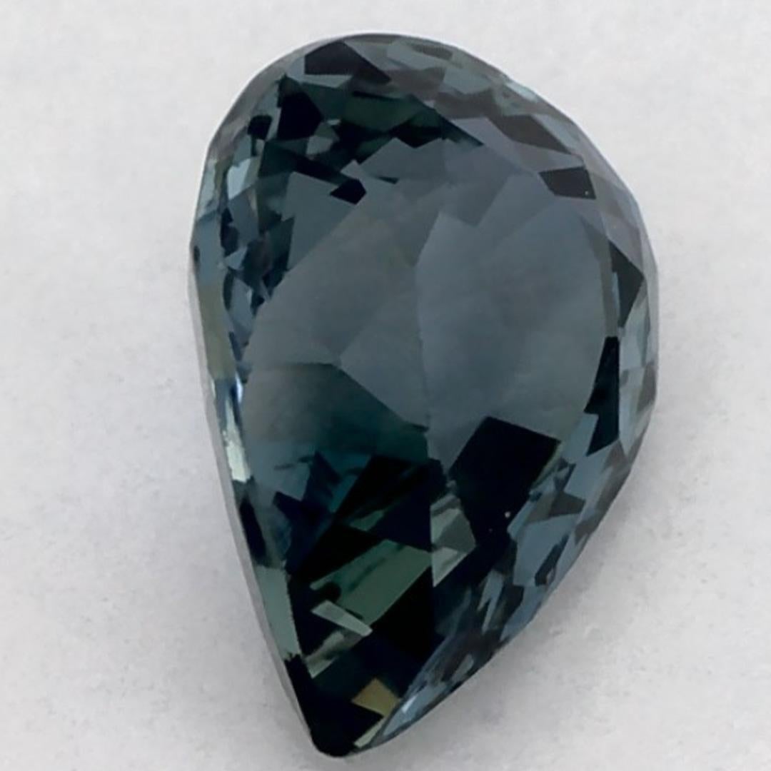 1.04 Ct Green Sapphire Pear Loose Gemstone (pierre précieuse en vrac) en vente 2