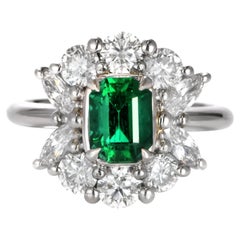 1.04 ct Natural Vivid Green Zambian Emerald and Diamond Ring Made in Platinum