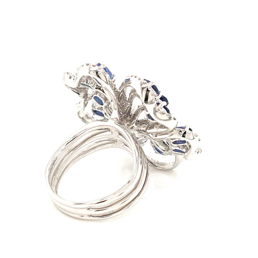 Romantic 1.04 Diamond and 3.28 Blue Sapphire White Gold Flower Ring With Box For Sale