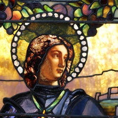 104" Historisches Tiffany-Fenster "Kreuzritter" eines kriegerischen Ritters nach Mantegna um 1890