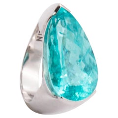 10.40 Carat Handmade White Gold Pear-Shaped Paraiba Tourmaline Cocktail Ring 10.40 Carat Handmade White Gold Pear-Shaped Paraiba Tourmaline Cocktail Ring