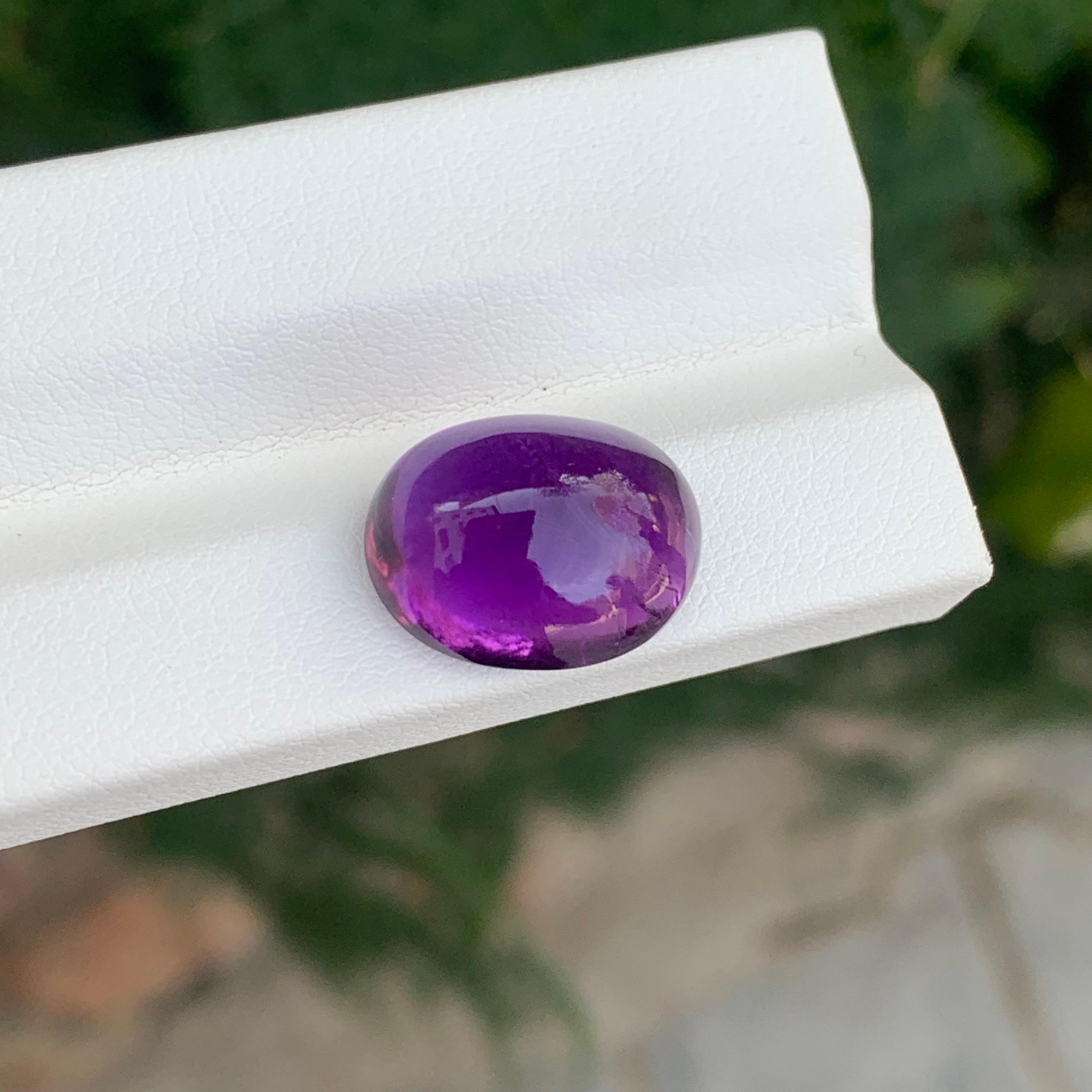 10,40 Karat natürlicher loser Amethyst mit Zuckerhut-Cabochon im Zuckerhut-Schliff für Ring (Kegel-Cabochon) im Angebot
