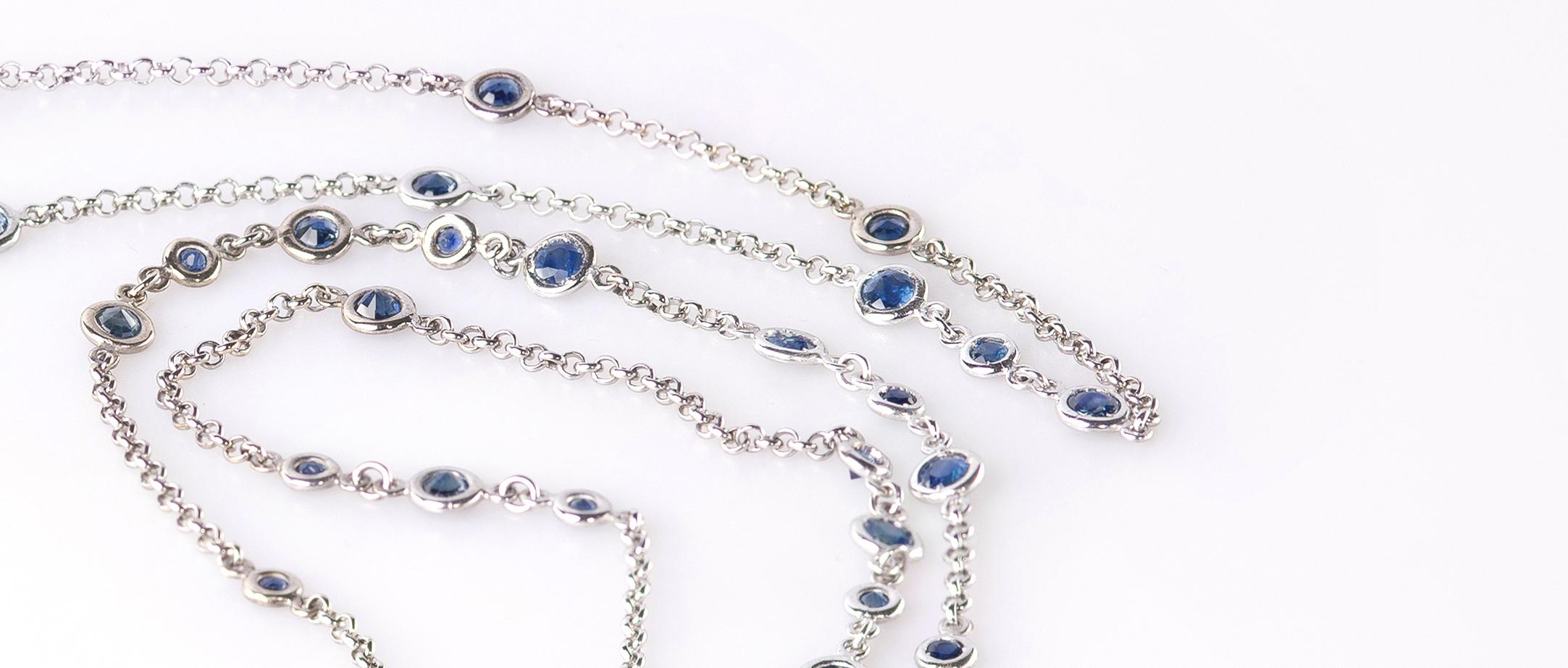 10.40 Carats Sapphires 0.30 Carats White Diamonds 18 Karats Gold Chain Necklace For Sale 7