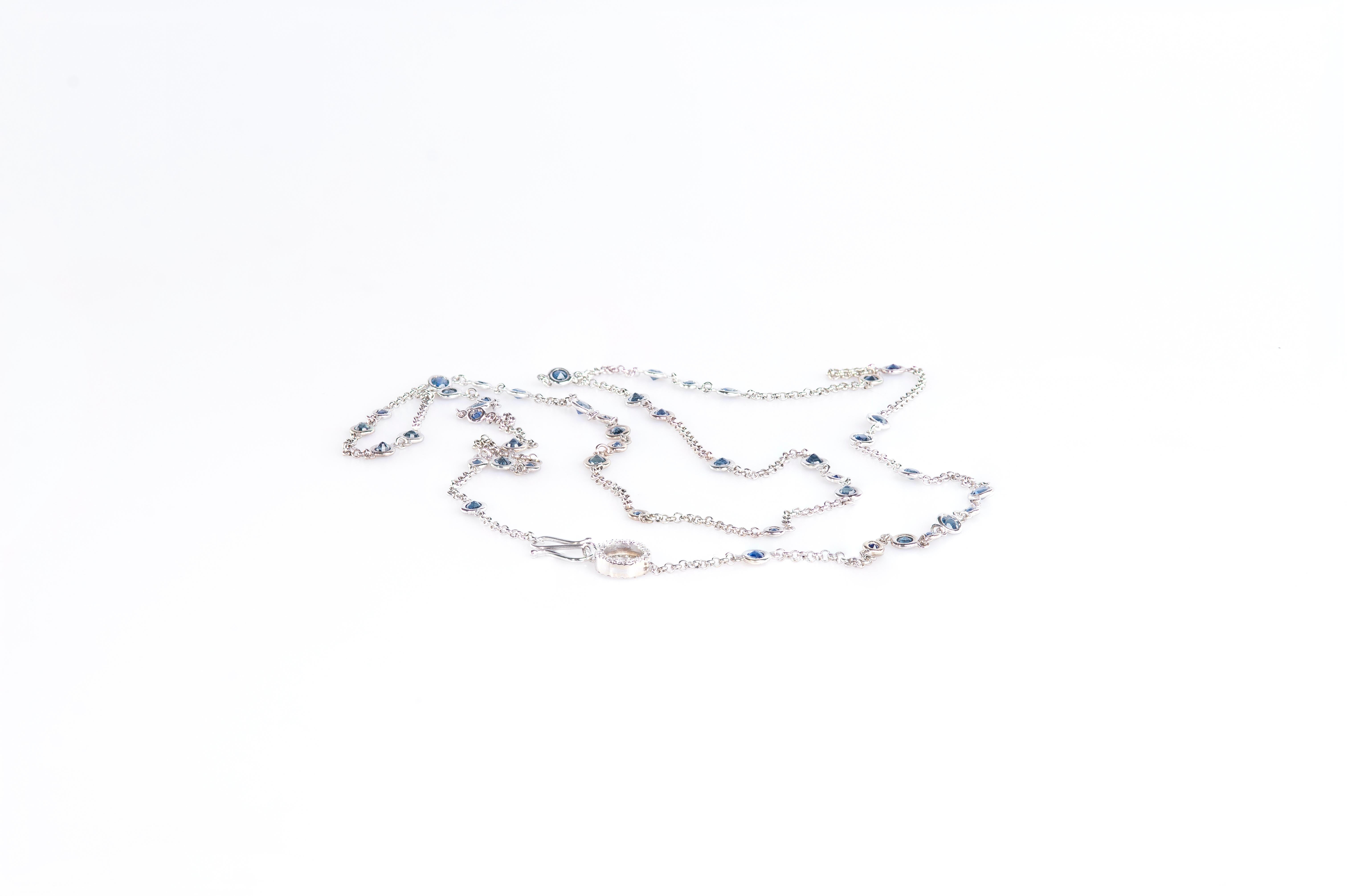 10.40 Carats Sapphires 0.30 Carats White Diamonds 18 Karats Gold Blue Necklace For Sale 7