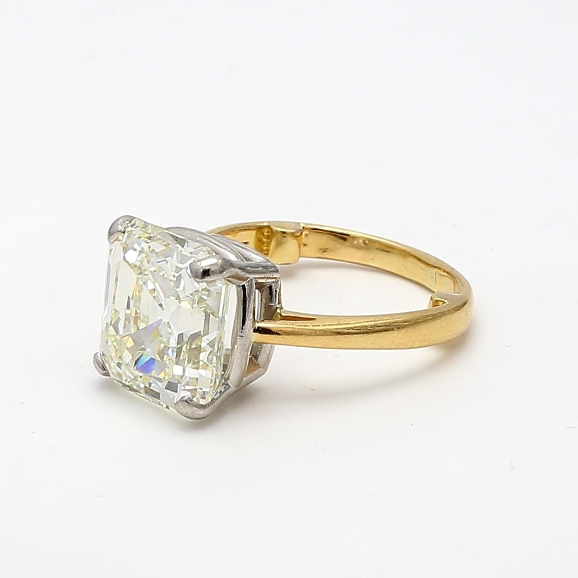 10,42 Carati Taglio Asscher L VS1 Diamante 18K YG e Anello Nuziale in Platino in vendita 4