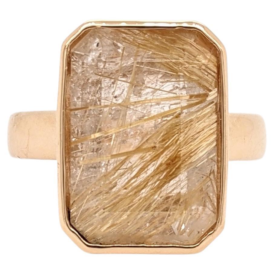 10.42ct Classic Golden Rutile Quartz Ring in 18K Yellow Gold Emerald 17x11mm For Sale