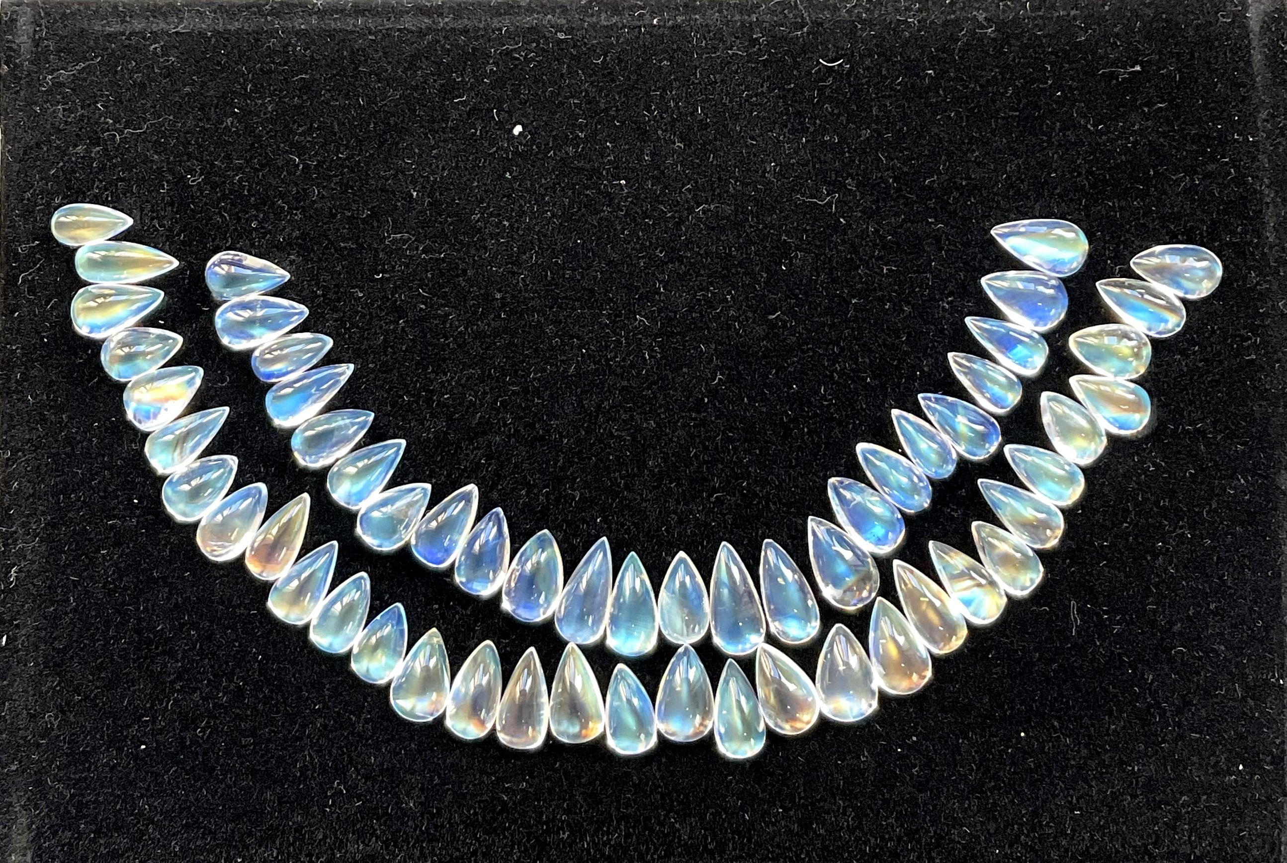 104,45 Karat Mondstein Top-Qualität Birne Layout für feinen Schmuck natürlichen Edelstein (Tropfenschliff) im Angebot