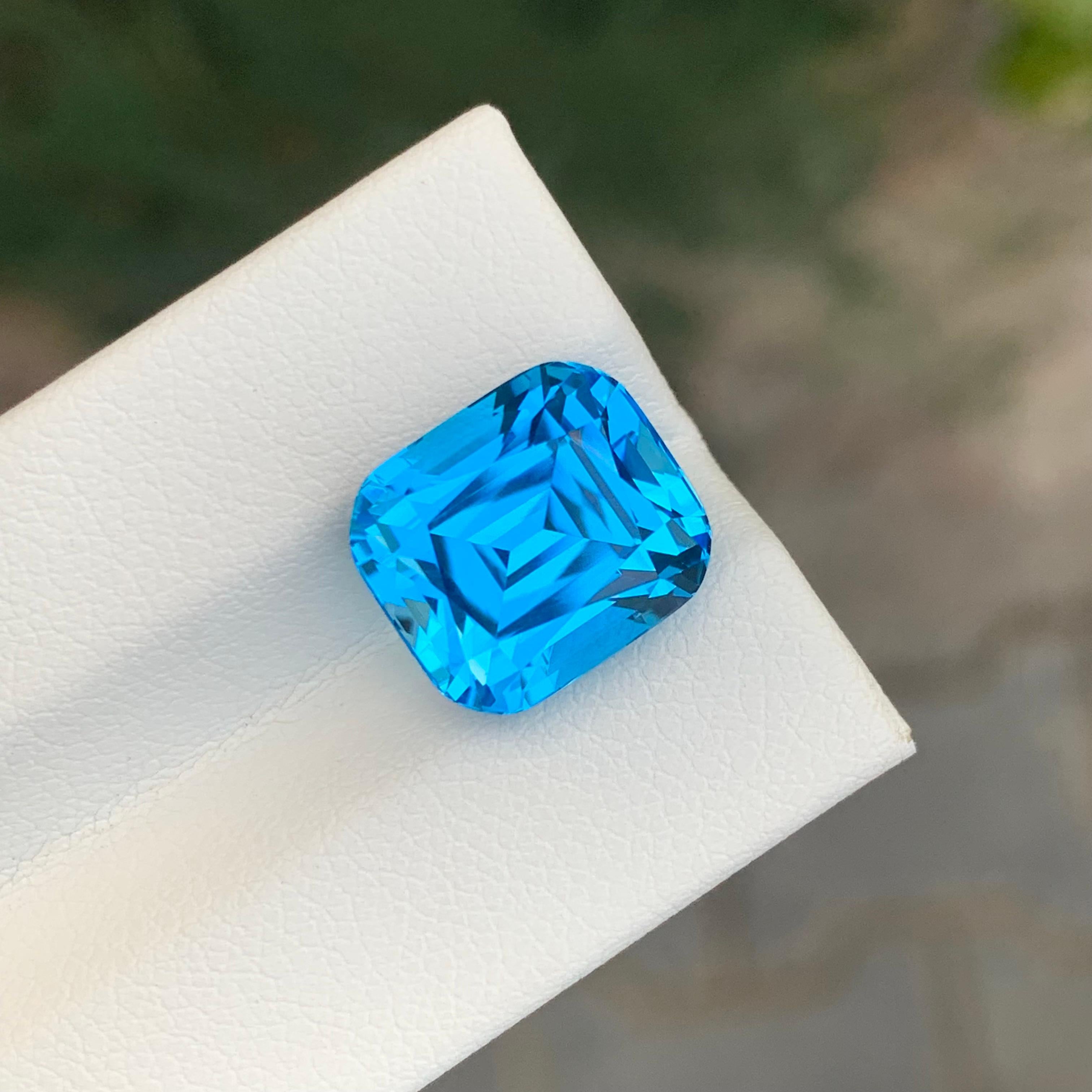 10,45 carati di elegante Topazio blu svizzero sfuso a forma di cuscino in vendita 7