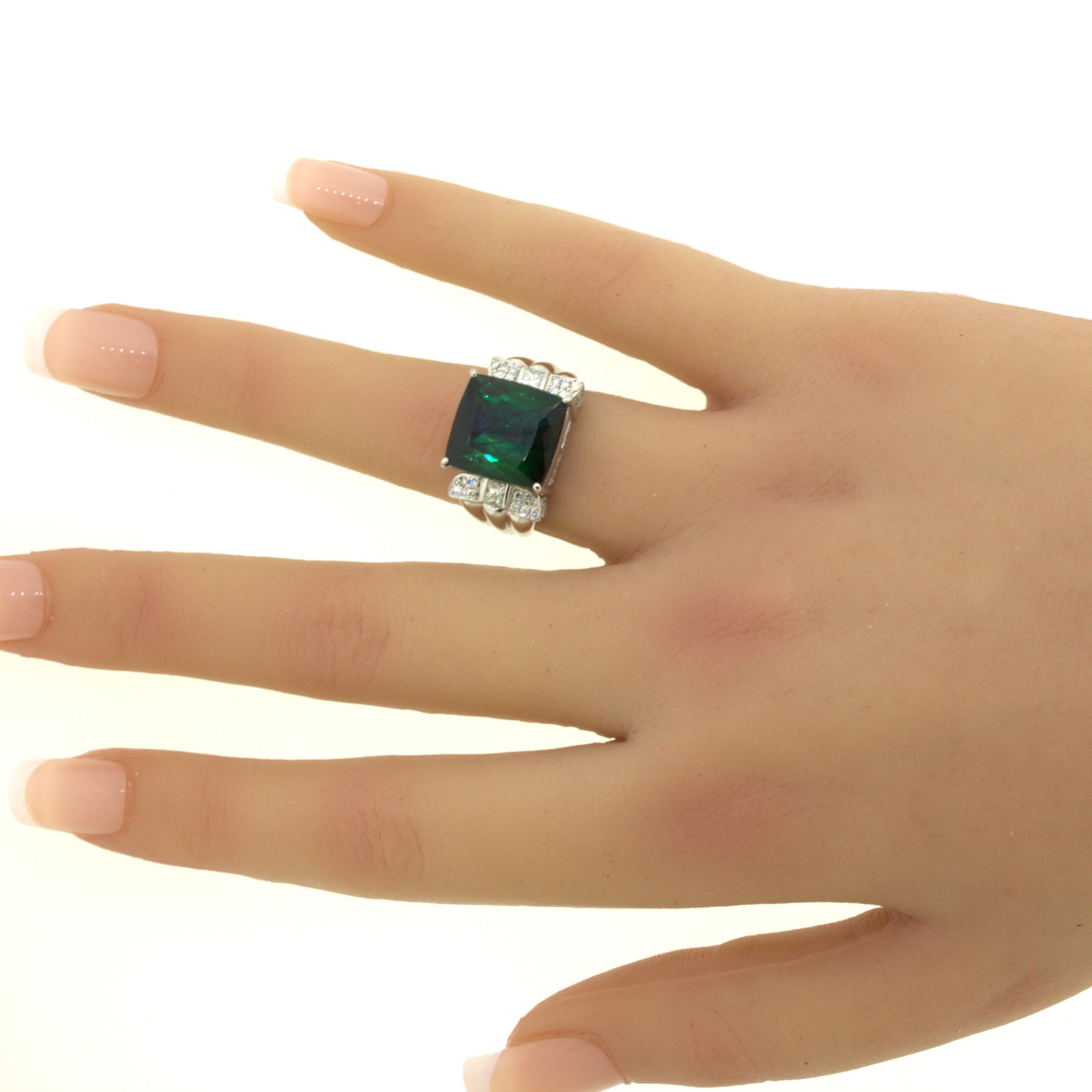 Anello di platino con tormalina indicolite e diamante da 10,45 carati 5