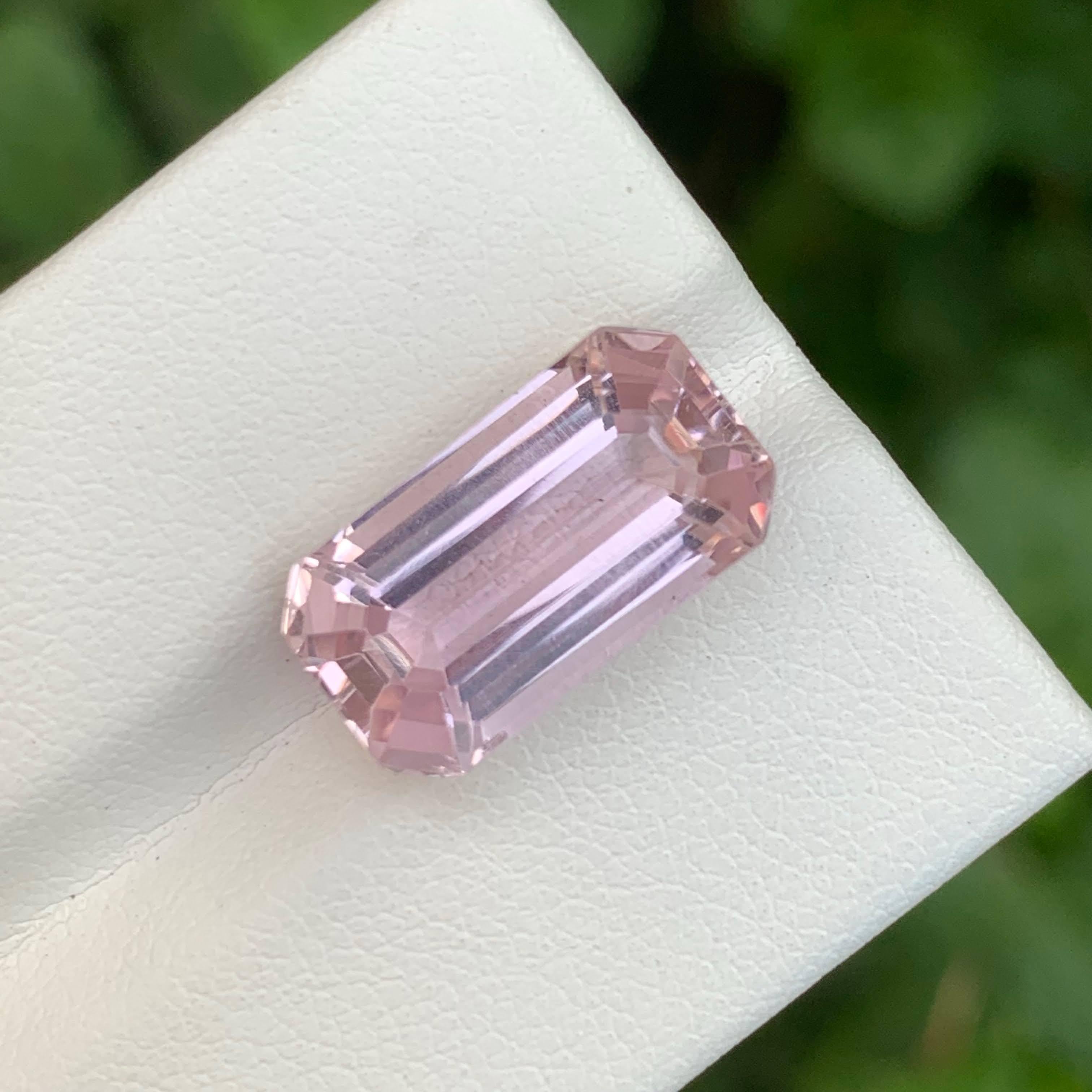 10.45 Carat Loose Pink Kunzite Stone Emerald Cut Natural Afghan Gemstone (pierre précieuse afghane) en vente 3