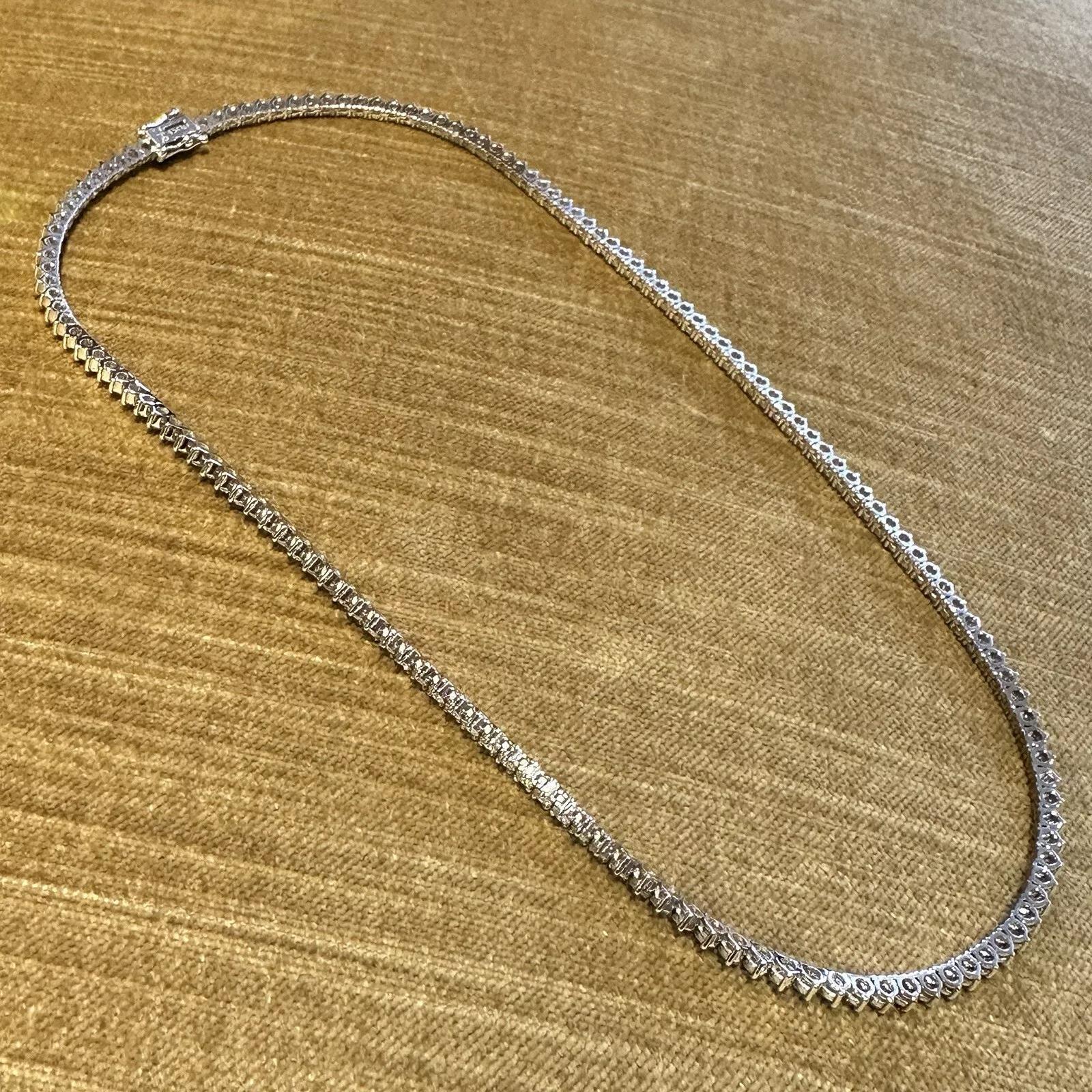 Women's 10.45 carats Diamond Tennis Necklace in 18k White Gold 16.5 inches long For Sale