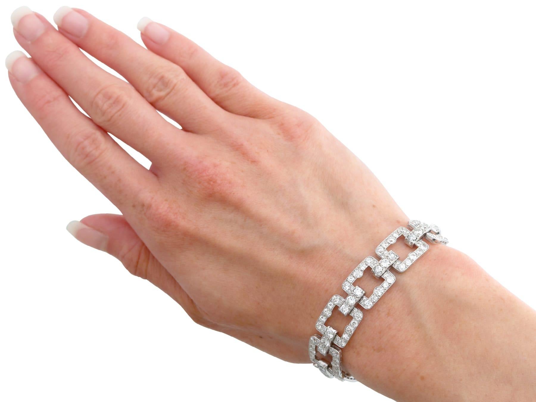 10.45ct Diamond and Platinum Bracelet - Art Deco - Antique French Circa 1920 en vente 8