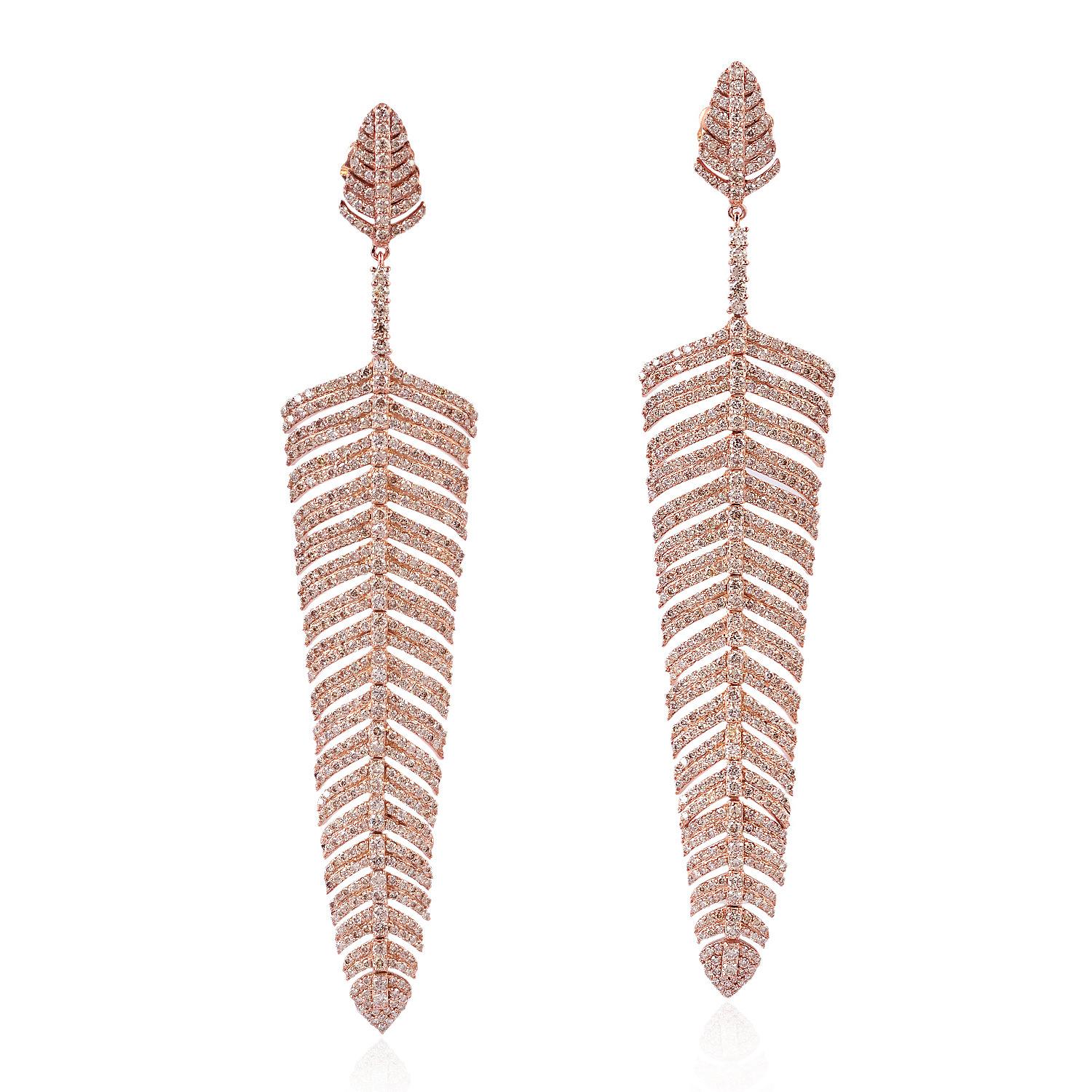 Taille simple Boucles d'oreilles plumes en or 18 carats et diamants de 10,46 carats en vente