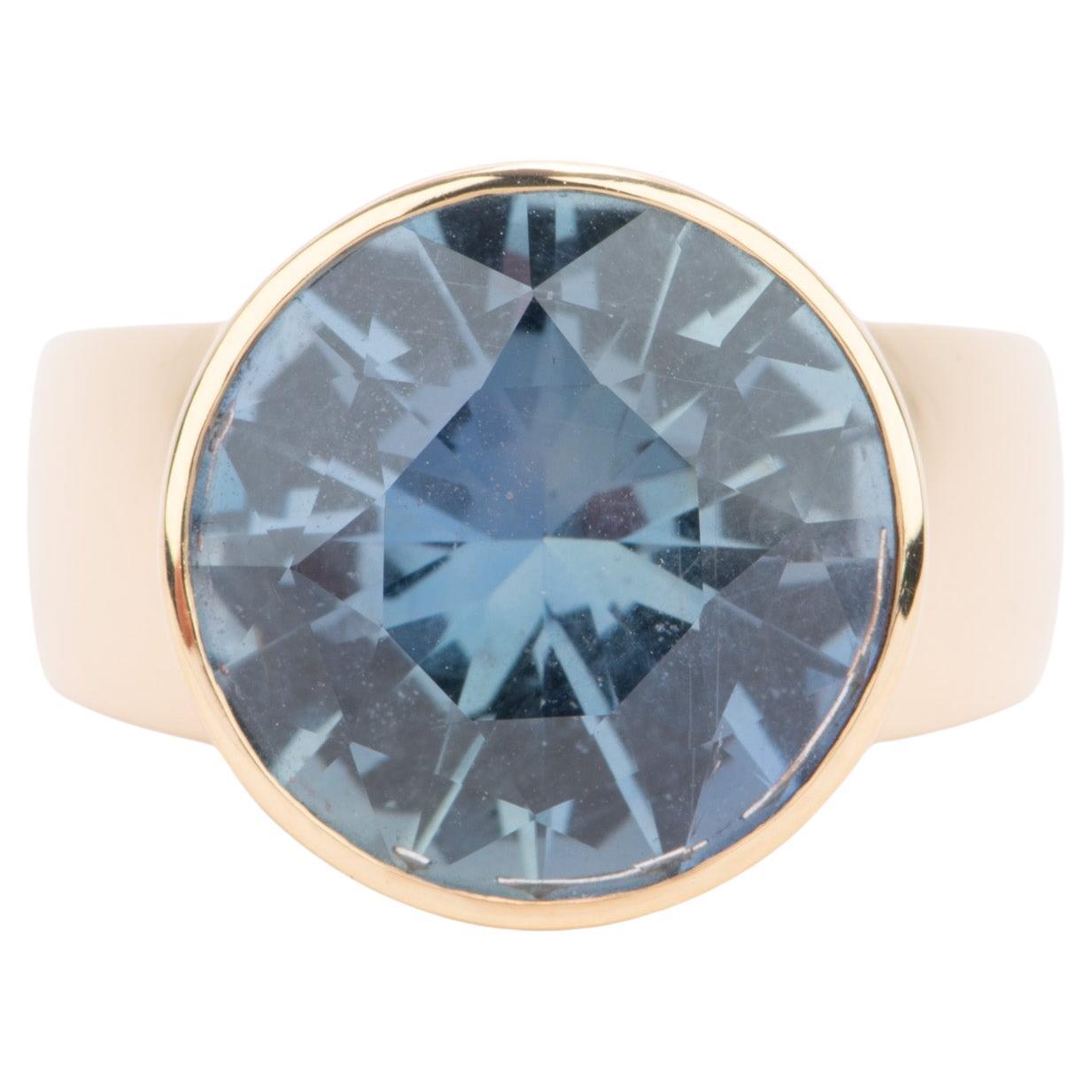 10.48ct GIA-Certified Unheated Sapphire on Wide Band Ring 18K Gold R6766 For Sale