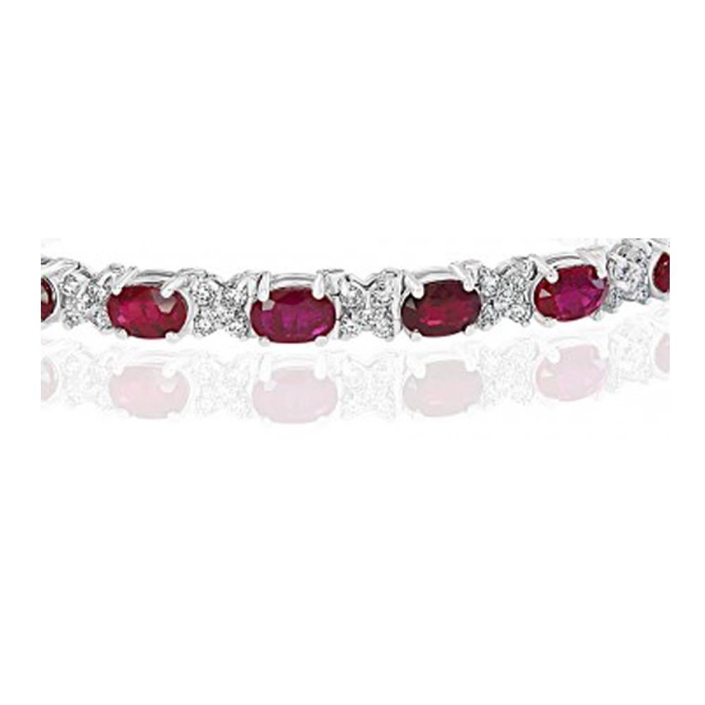 Contemporary 10.48 Carat Ruby Bracelet with 1.05 Carat of Diamonds Set in 18 Karat White Gold For Sale