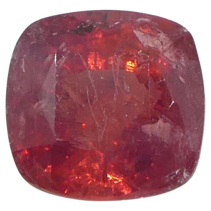 Zafiro rojo anaranjado de 1,04 ct de Tanzania