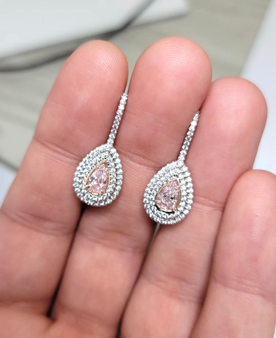 1.04ct GIA Light Pink Pear Earrings In New Condition In New York, NY