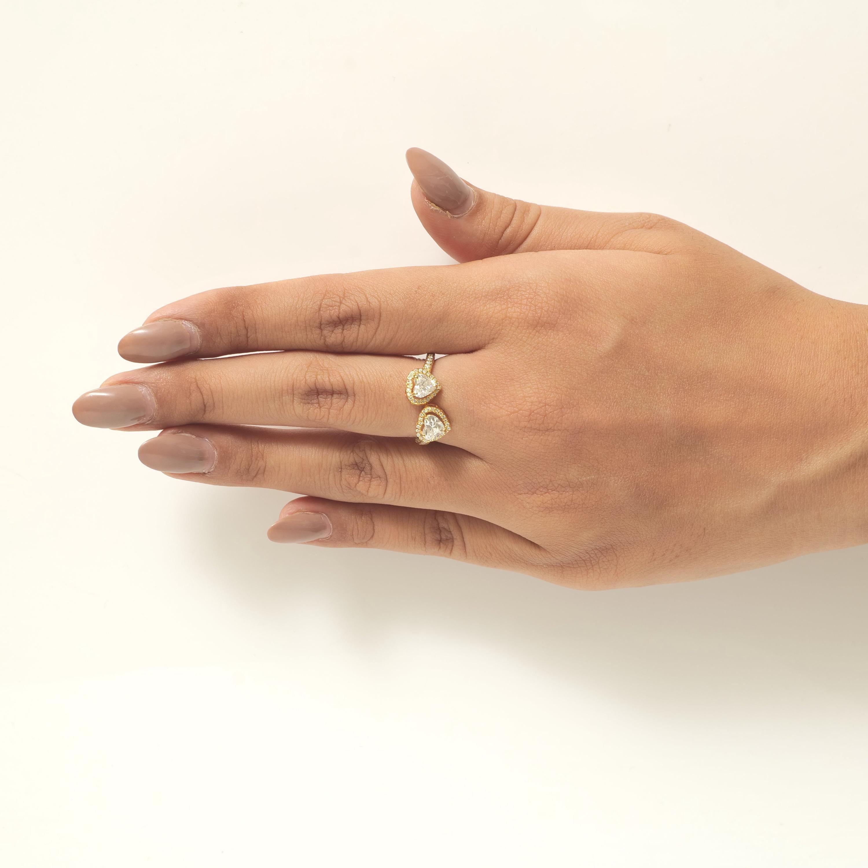 1,04ct Herz Bypass Ring mit natürlichen Diamanten in 14k massivem Gold (zertifiziert) (Rundschliff) im Angebot