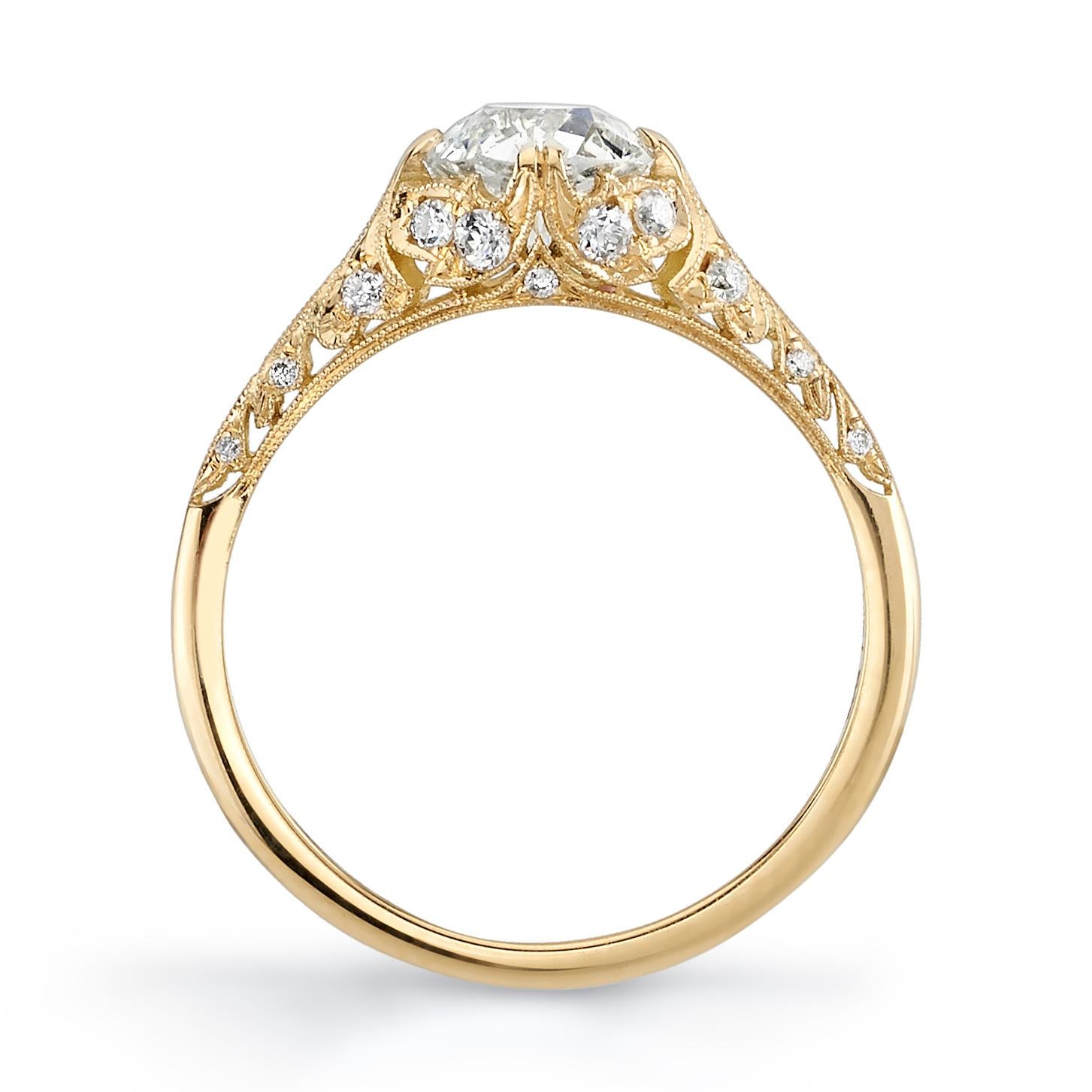 1.04 Carat Old European Cut Diamond Set in an 18 Karat Yellow Gold Mounting In New Condition In Los Angeles, CA