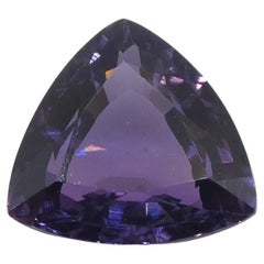 Saphir violet trillion non chauffé de Madagascar de 1.04 carat