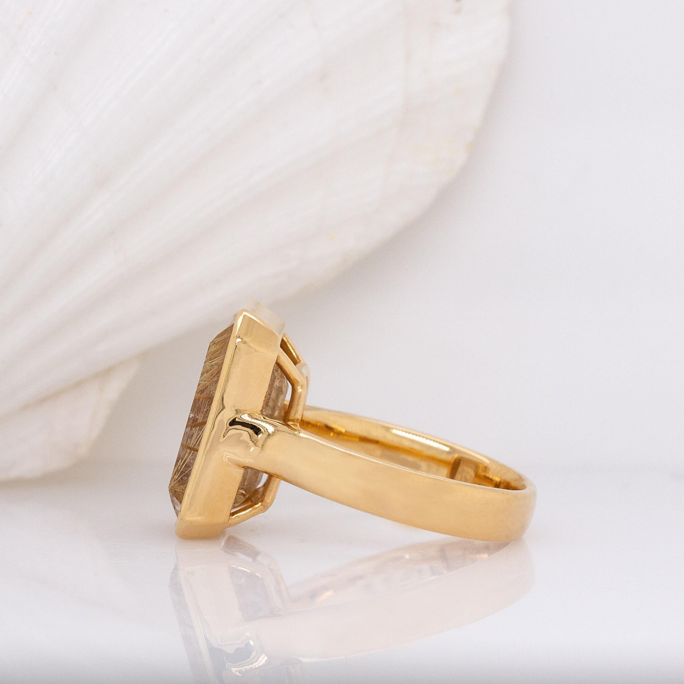 Bague de 10,4cts en quartz rutilé : or massif 18k  Taille émeraude 17x11mm Pour femmes en vente