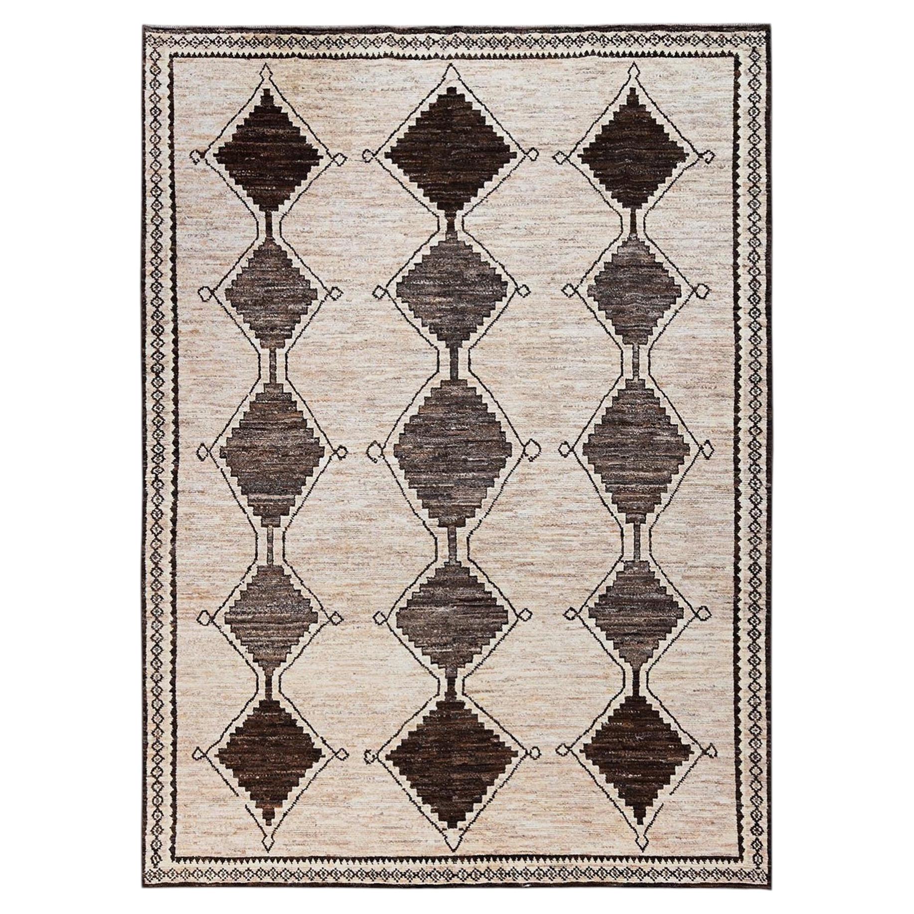 10'4"x14'2" Tan Brown Moroccan Weave with Geometric Design Hand Knotted Wool Rug For Sale