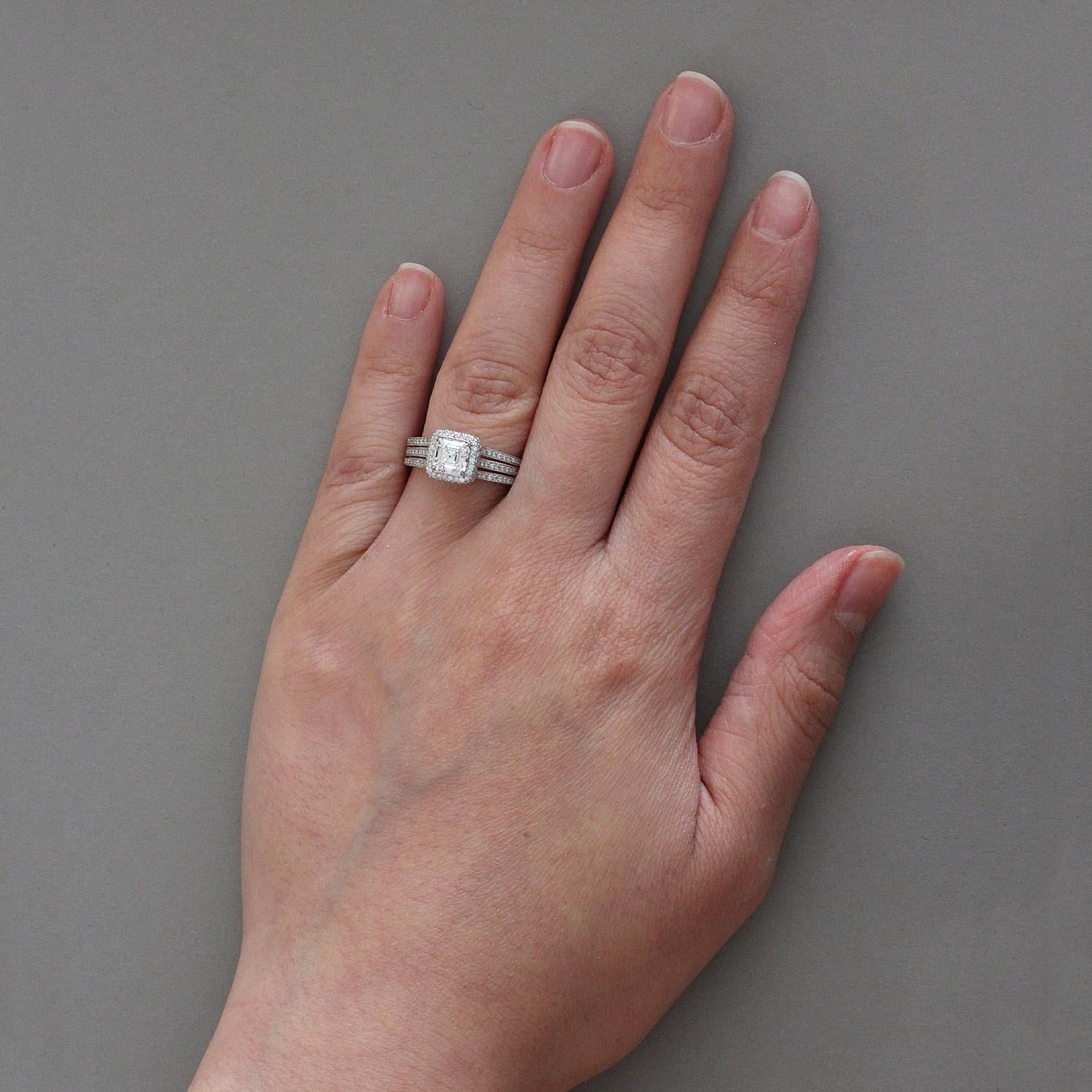 Donna Anello di fidanzamento in oro con diamante taglio Asscher da 1,05 carati G-VS1, GIA in vendita