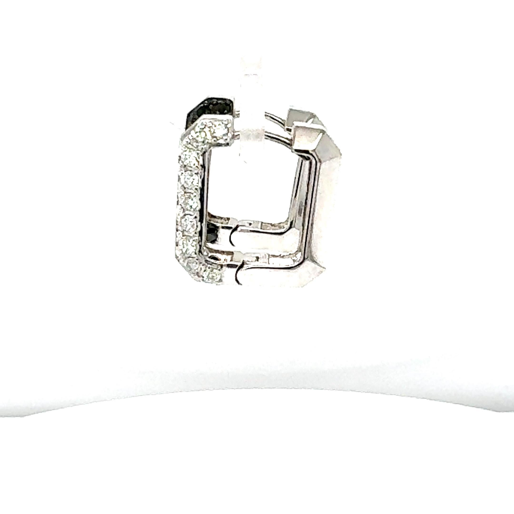 1,05 Karat Schwarz-Weiß-Diamant-Ohrringe aus Weißgold im Zustand „Neu“ im Angebot in Los Angeles, CA