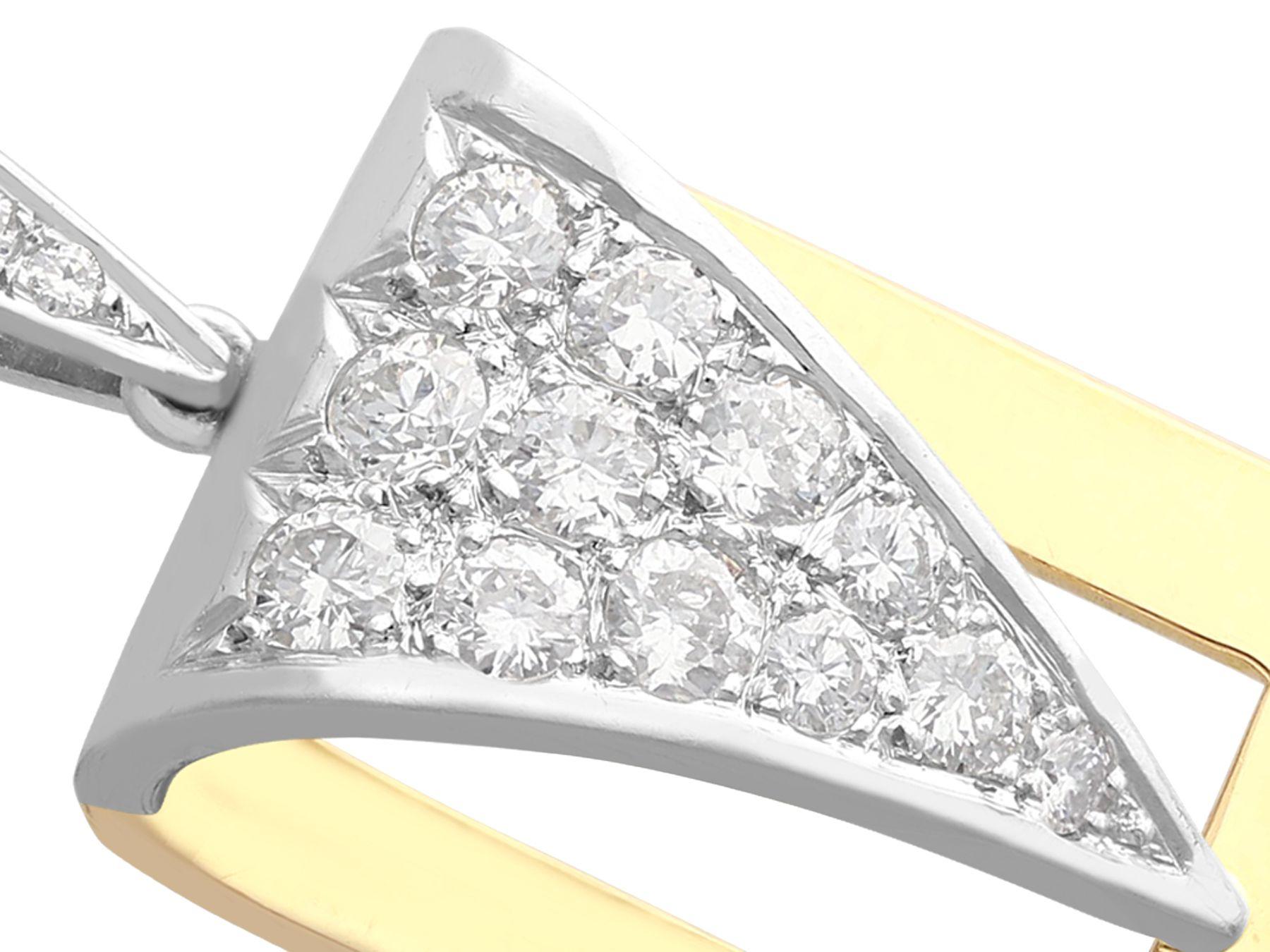 Taille ronde Pendentif en or et diamants de 1,05 carat, c. 1960 en vente
