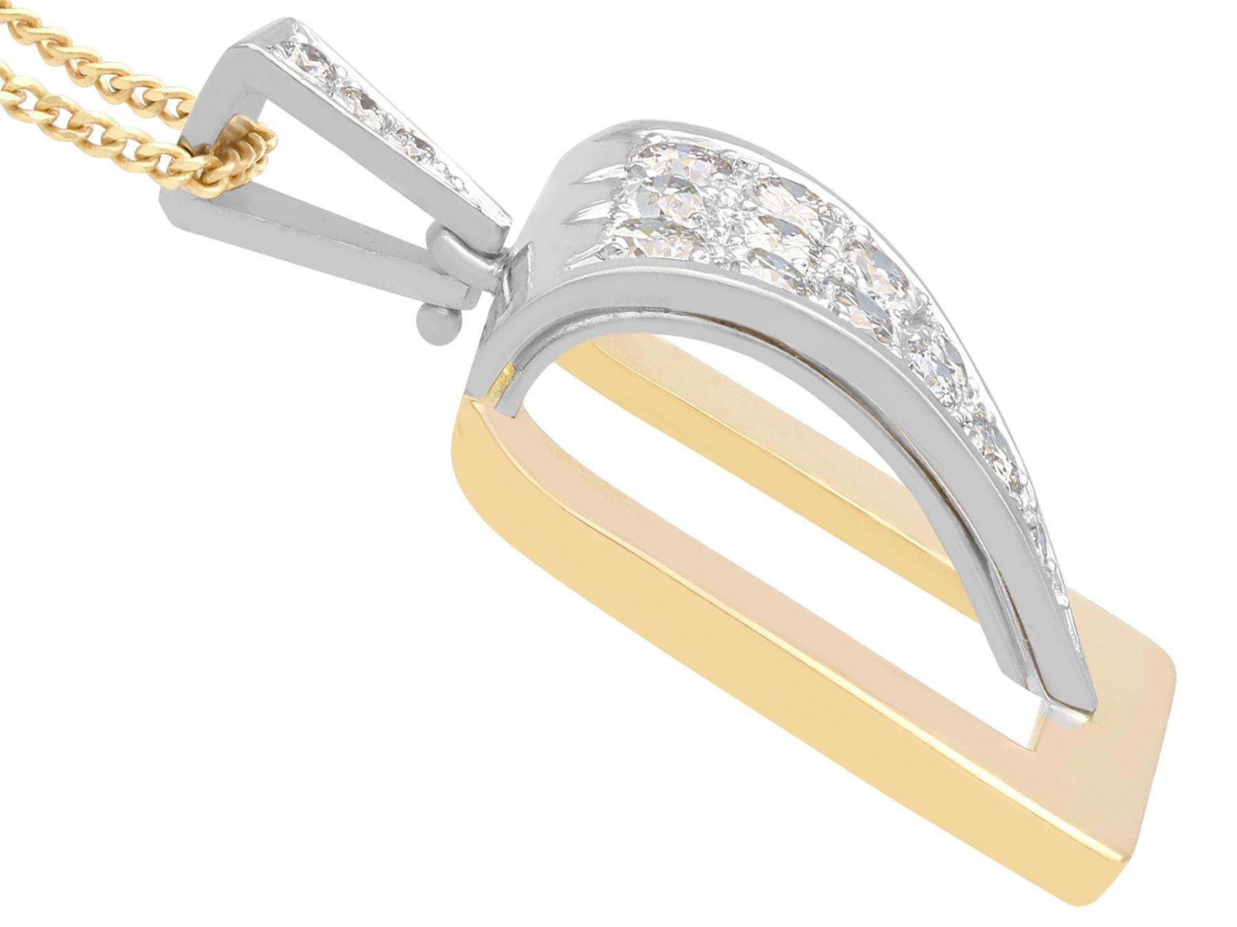 Pendentif en or et diamants de 1,05 carat, c. 1960 en vente 1