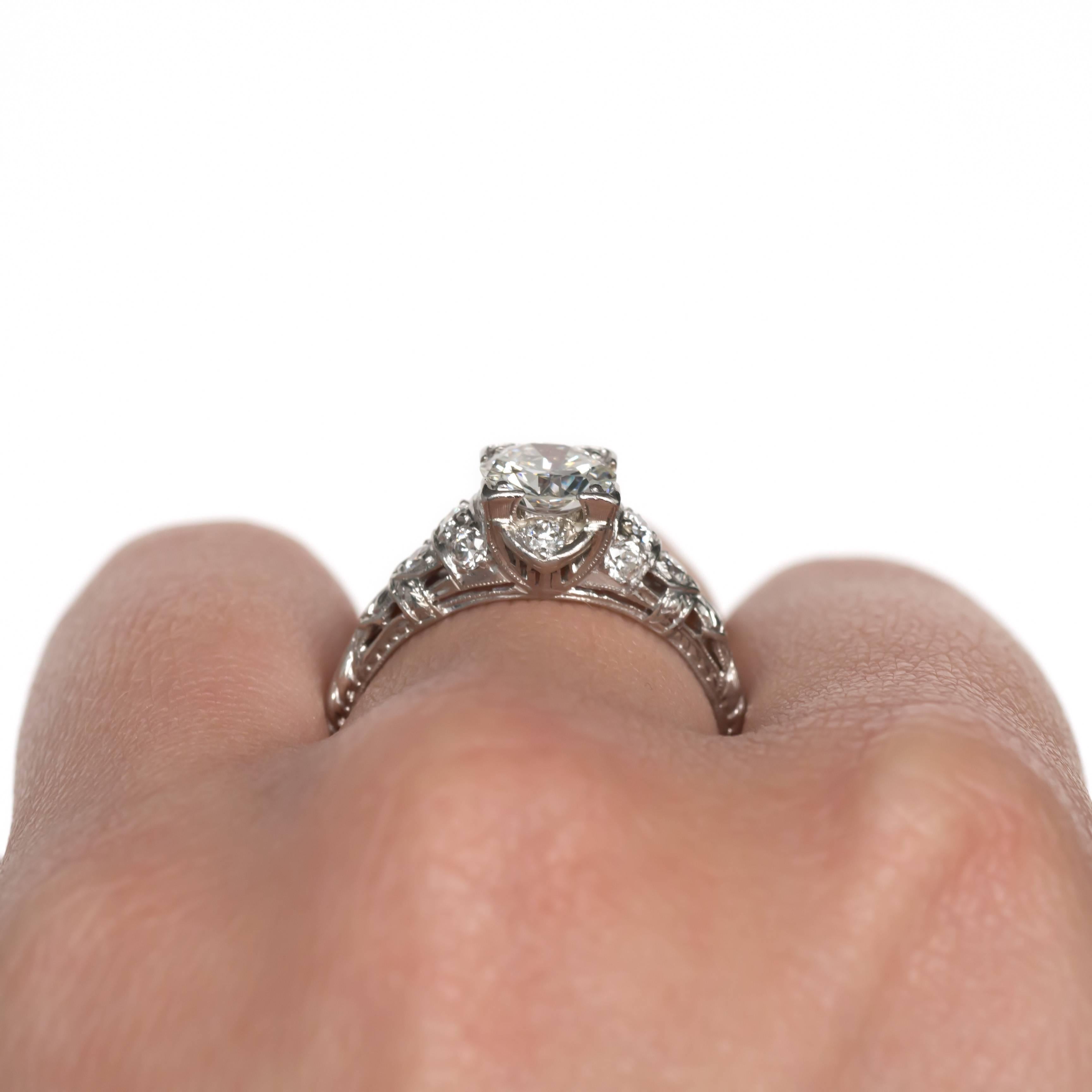 1.05 Carat Diamond Platinum Engagement Ring For Sale 1