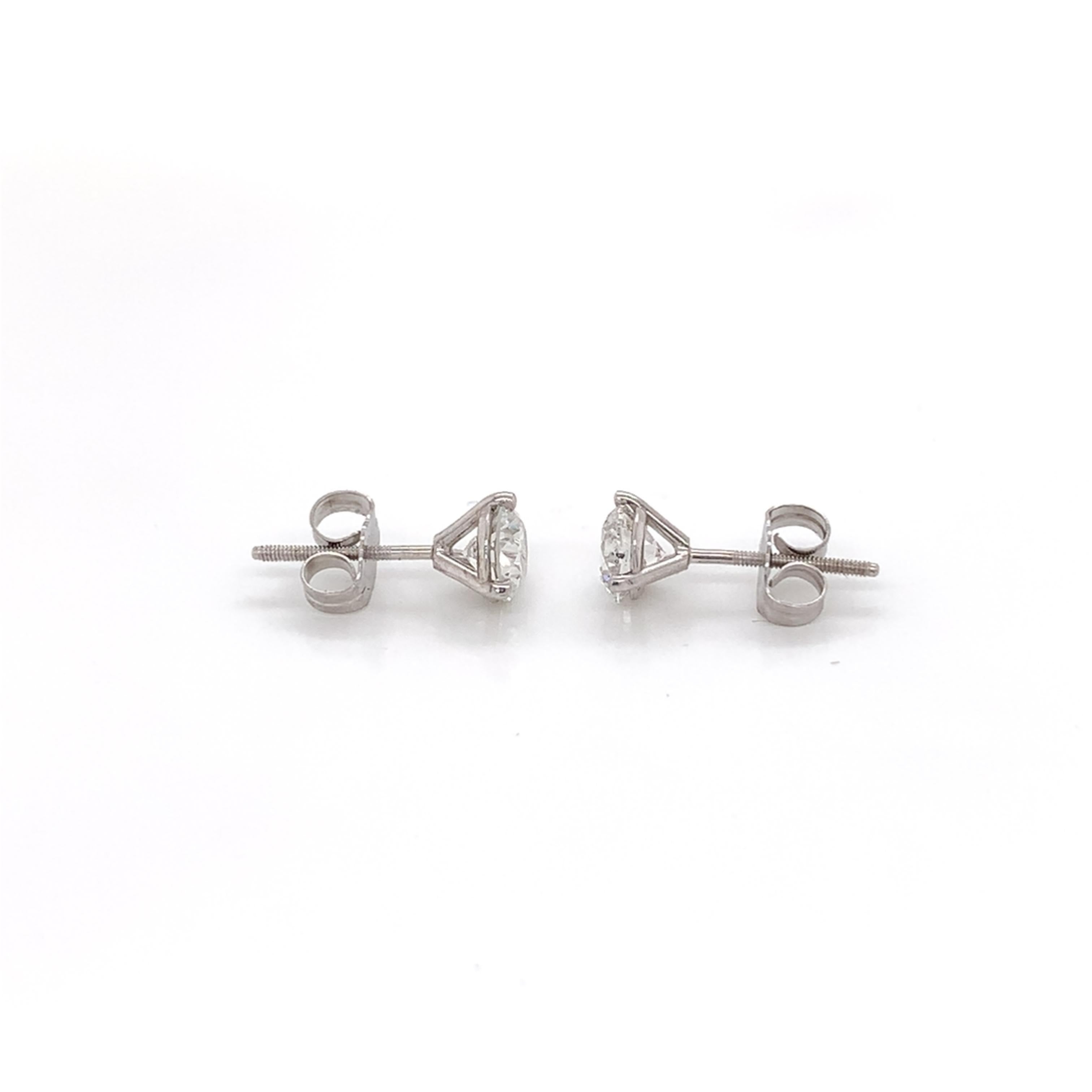 Brilliant Cut 1.05 Carat Diamond Stud Earrings