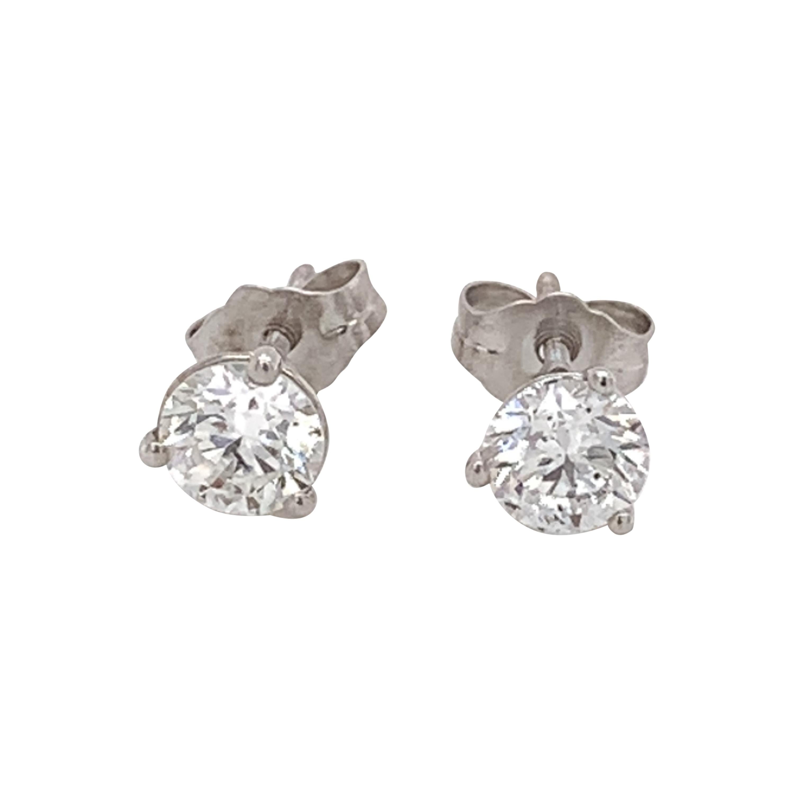 1.05 Carat Diamond Stud Earrings