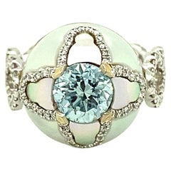 1,05 Karat EGL-zertifizierter, verschönerter Ring mit blauem Fancy-Diamant und weißem Diamanten