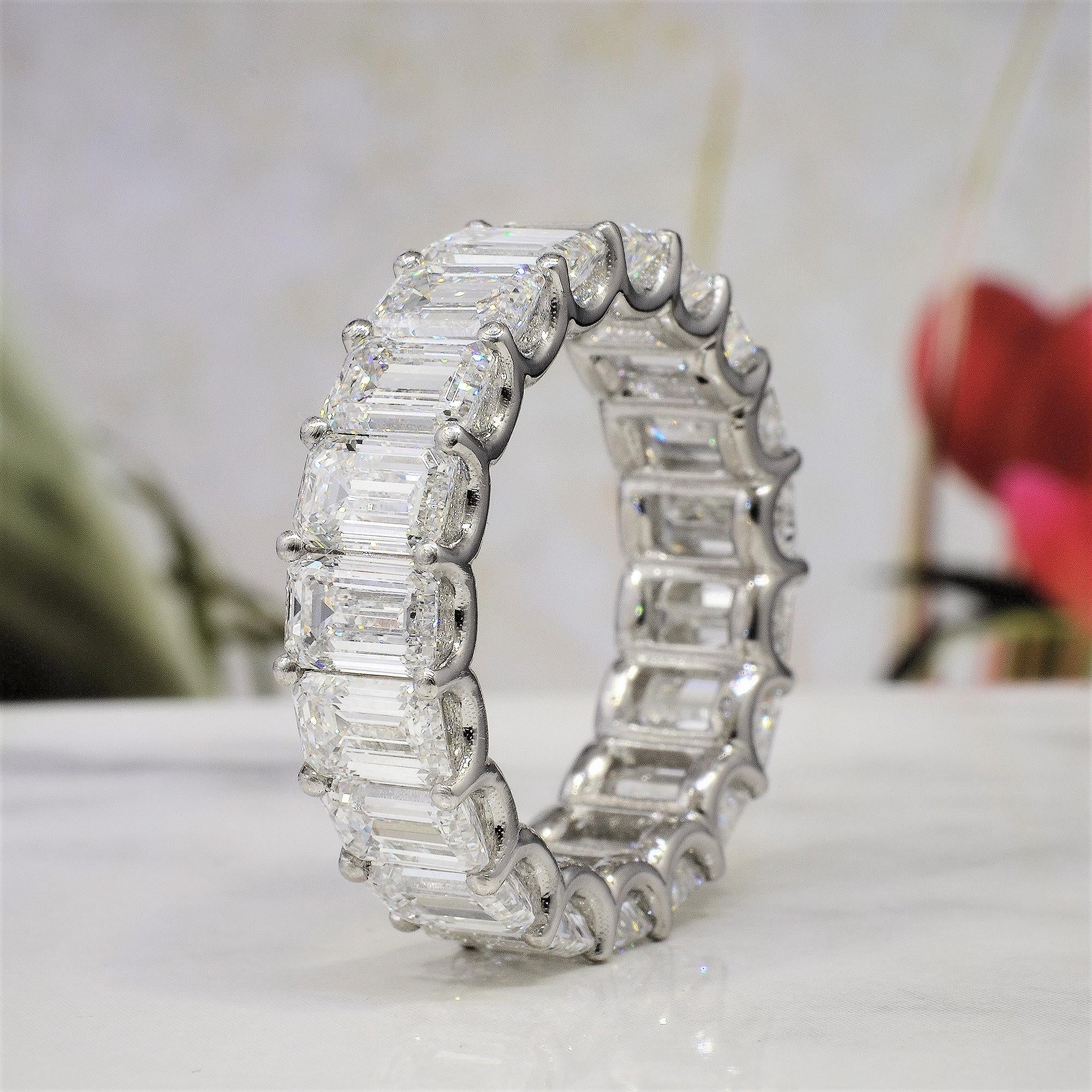 For Sale:  10.5 Carat Emerald Cut Eternity Ring H Color VS1 Clarity in 18k Gold 5