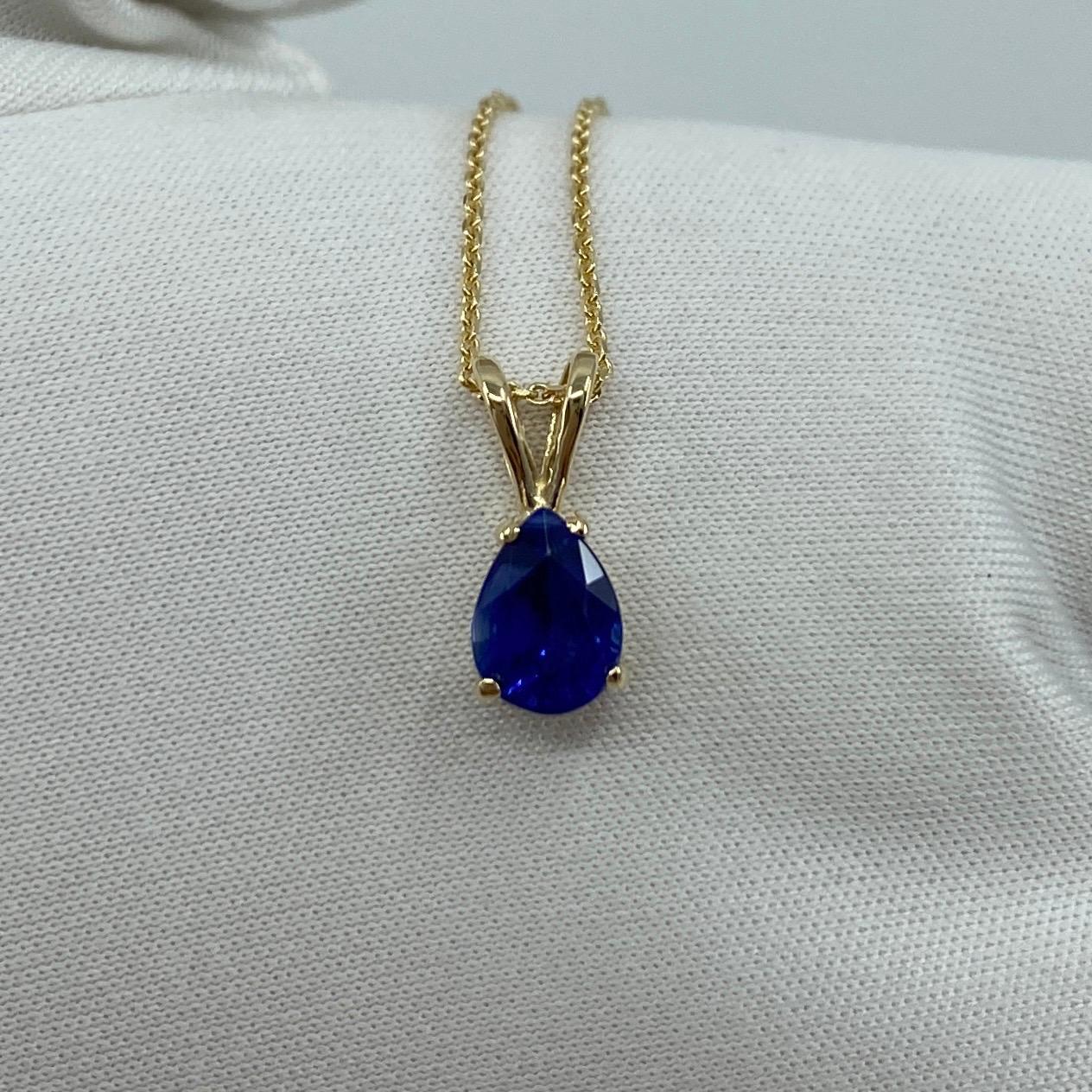 1.05 Carat Fine Cornflower Blue Ceylon Sapphire Pear Cut Yellow Gold Pendant 1